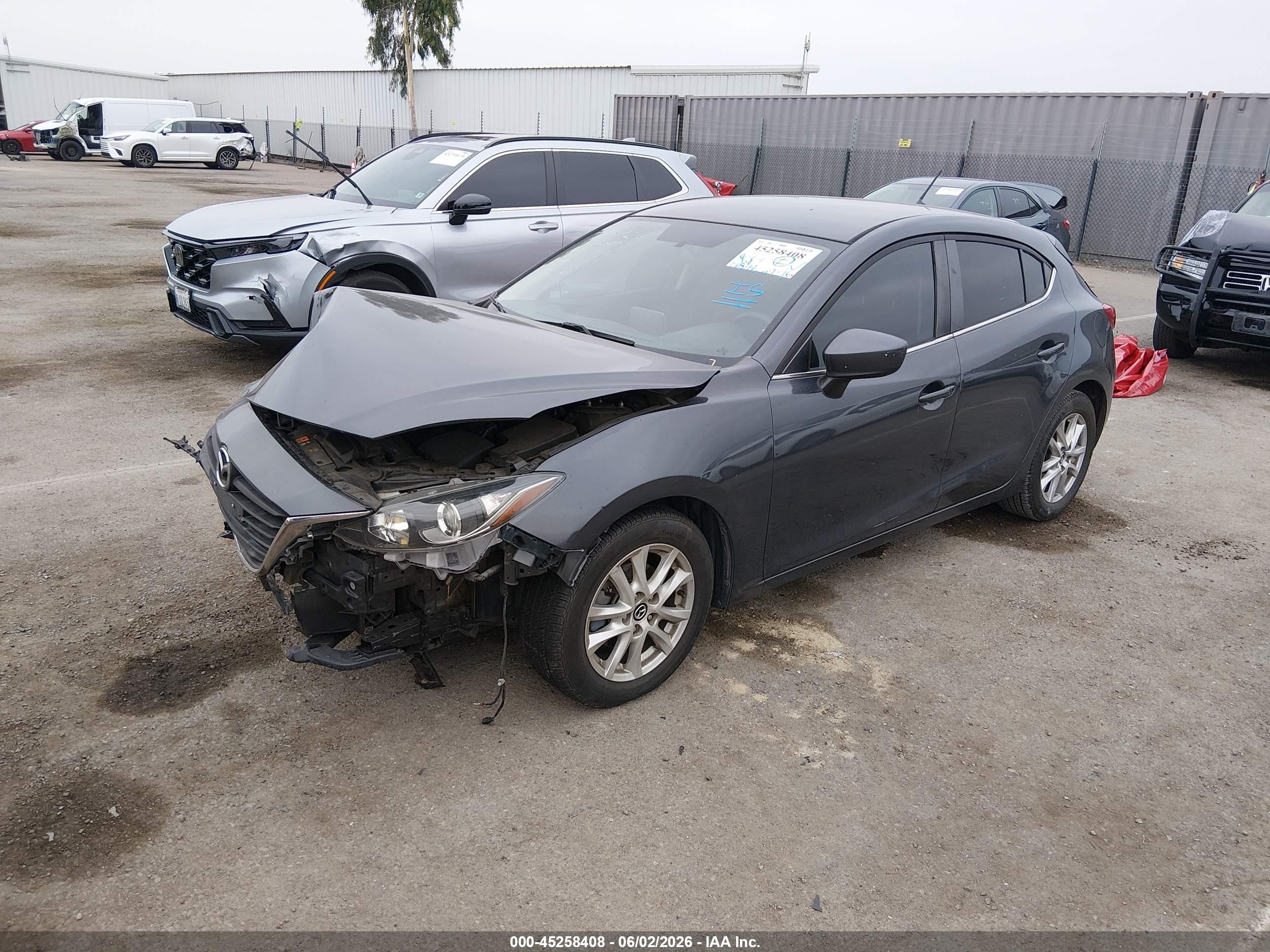 2015 Mazda Mazda3 I Touring Серый vin: 3MZBM1L76FM231063
