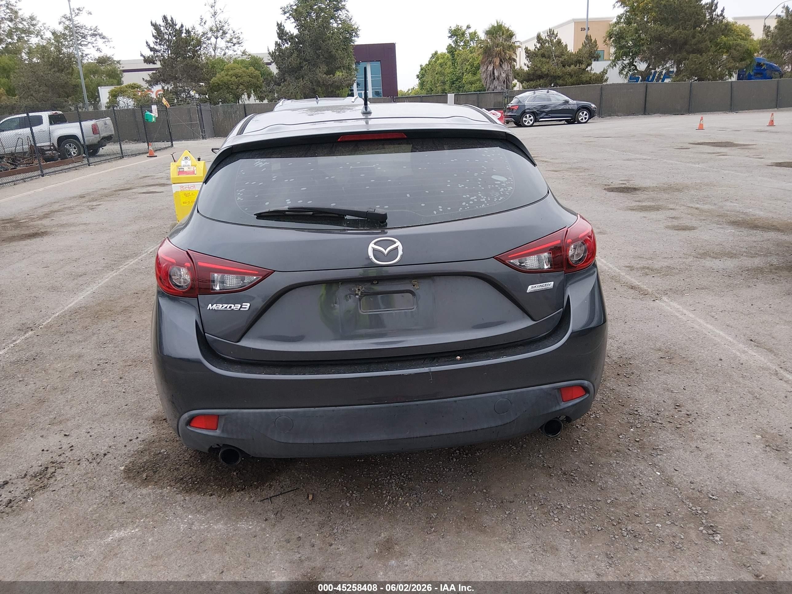 2015 Mazda Mazda3 I Touring Серый vin: 3MZBM1L76FM231063