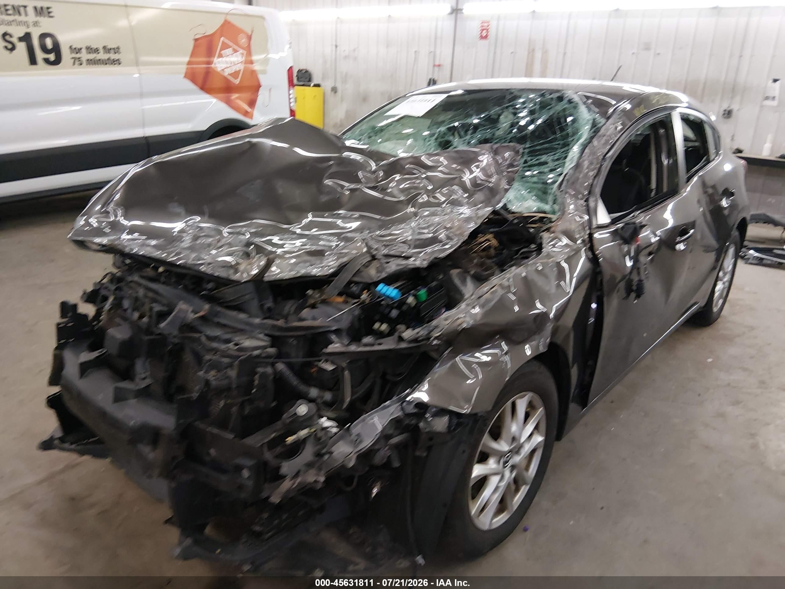 2015 Mazda Mazda3 I Touring Gray vin: 3MZBM1L77FM162691