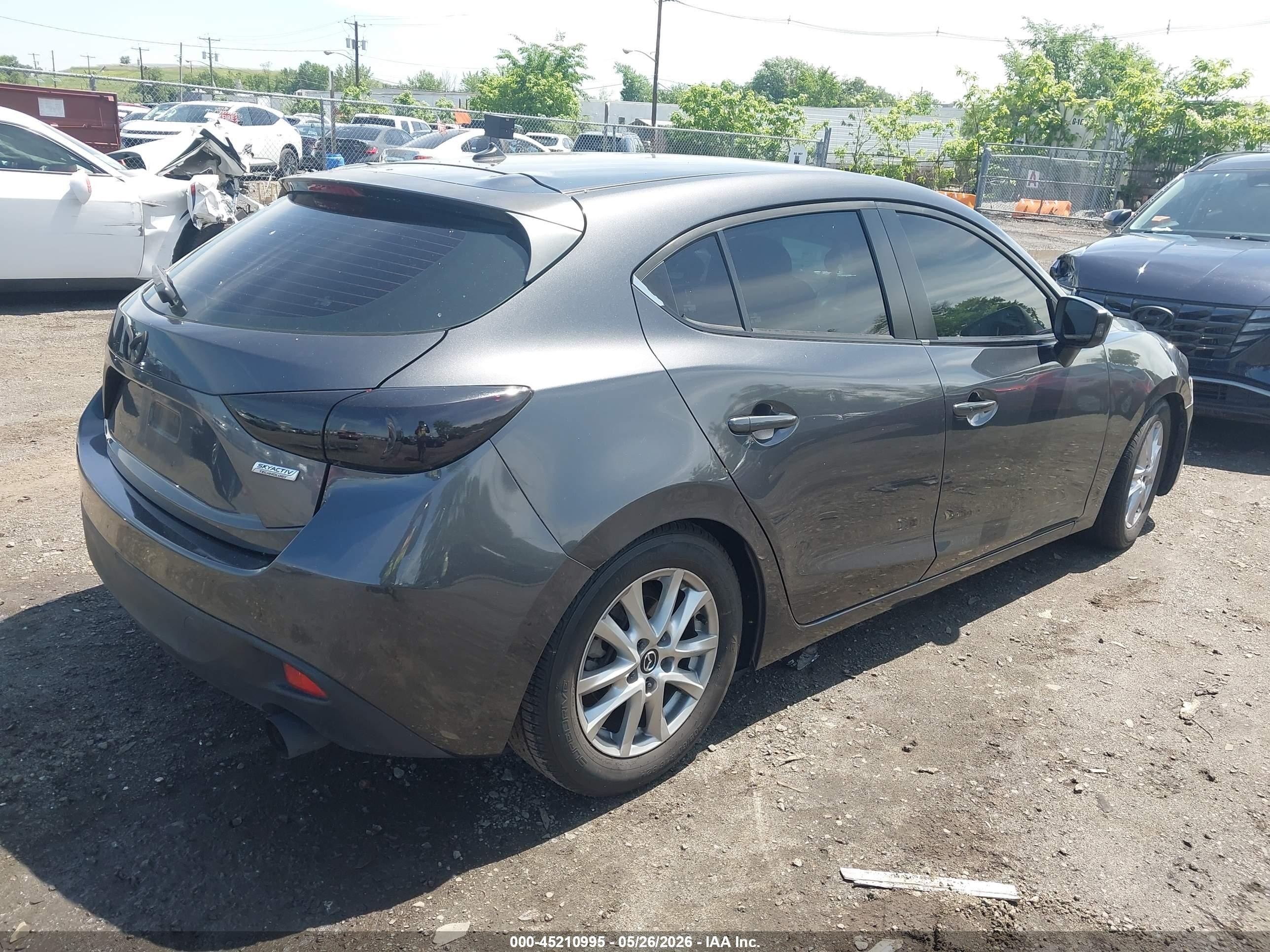 2015 Mazda Mazda3 I Touring Gray vin: 3MZBM1L78FM176776