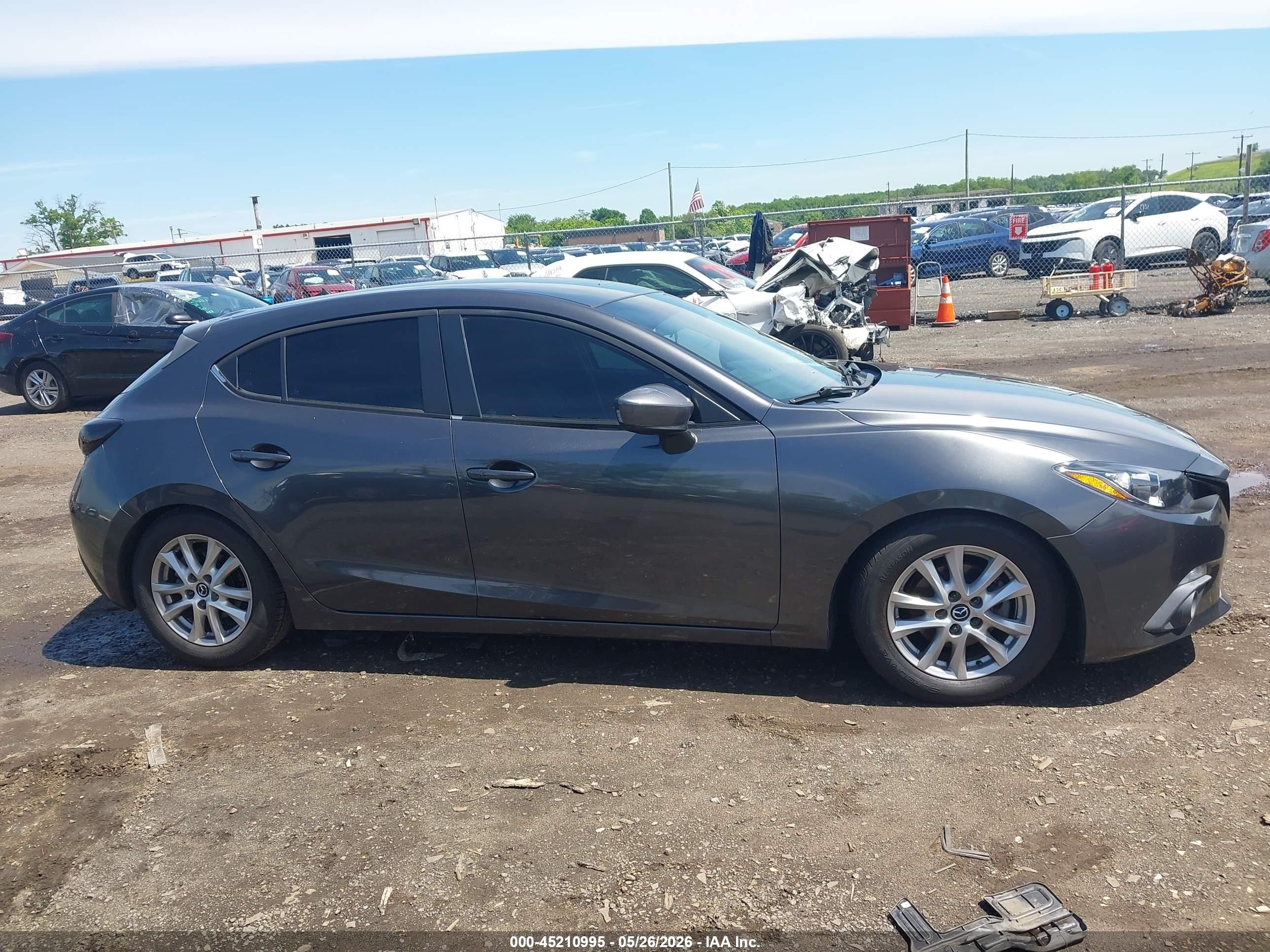 2015 Mazda Mazda3 I Touring Gray vin: 3MZBM1L78FM176776