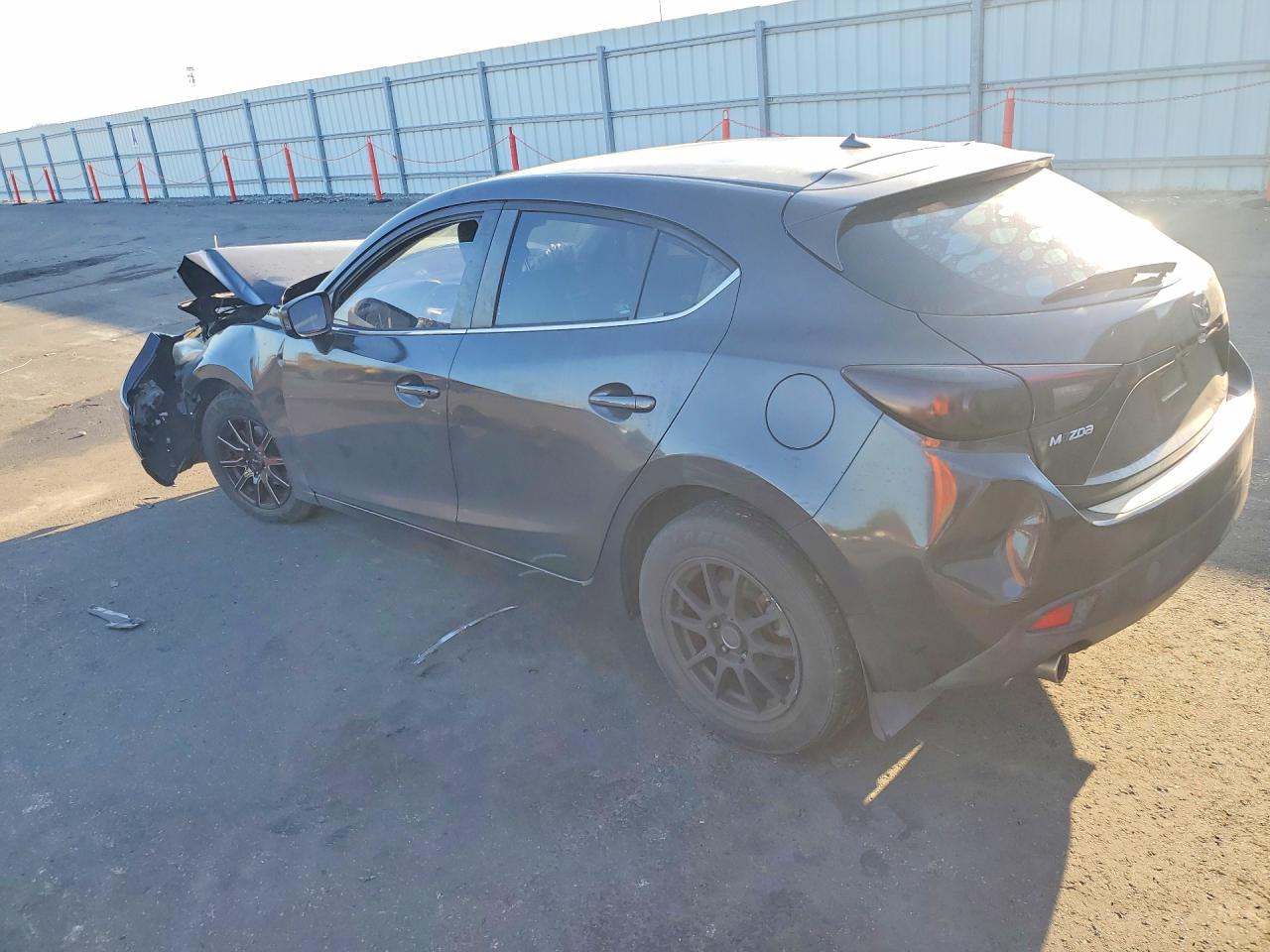 2015 Mazda 3 Touring Charcoal vin: 3MZBM1L7XFM124310
