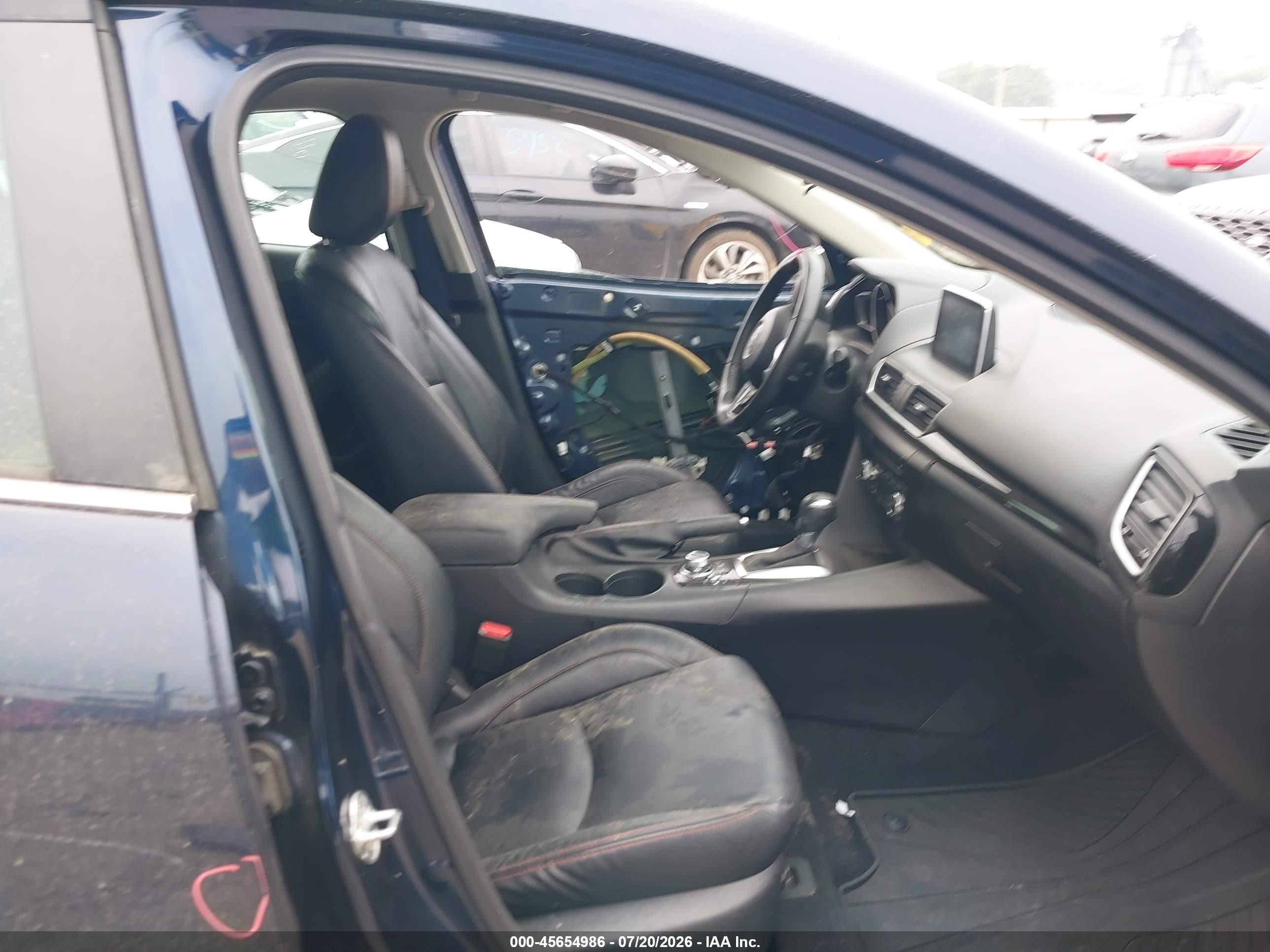 2015 Mazda Mazda3 I Grand Touring Blue vin: 3MZBM1M70FM184692