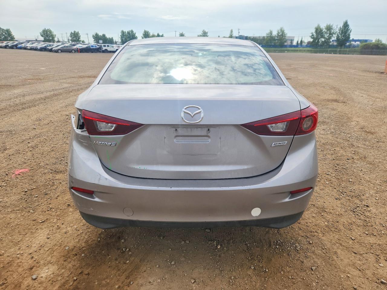 2015 Mazda 3 Sport Silver vin: 3MZBM1U70FM179296