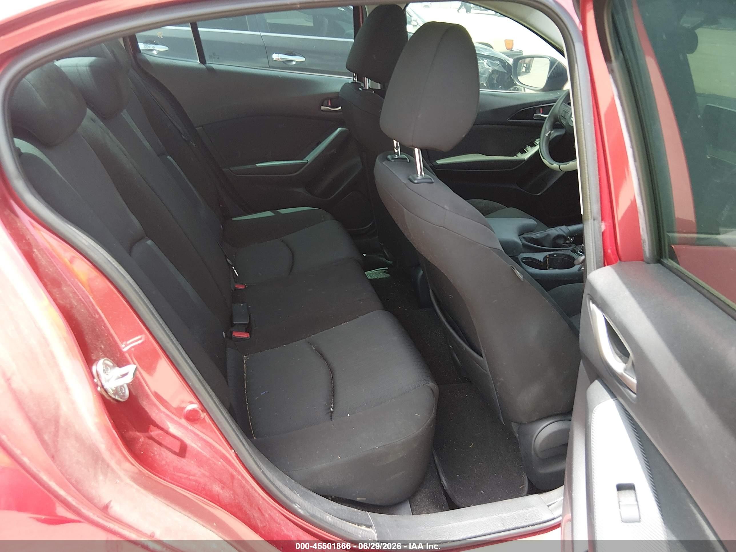 2015 Mazda Mazda3 I Sport Red vin: 3MZBM1U71FM129149