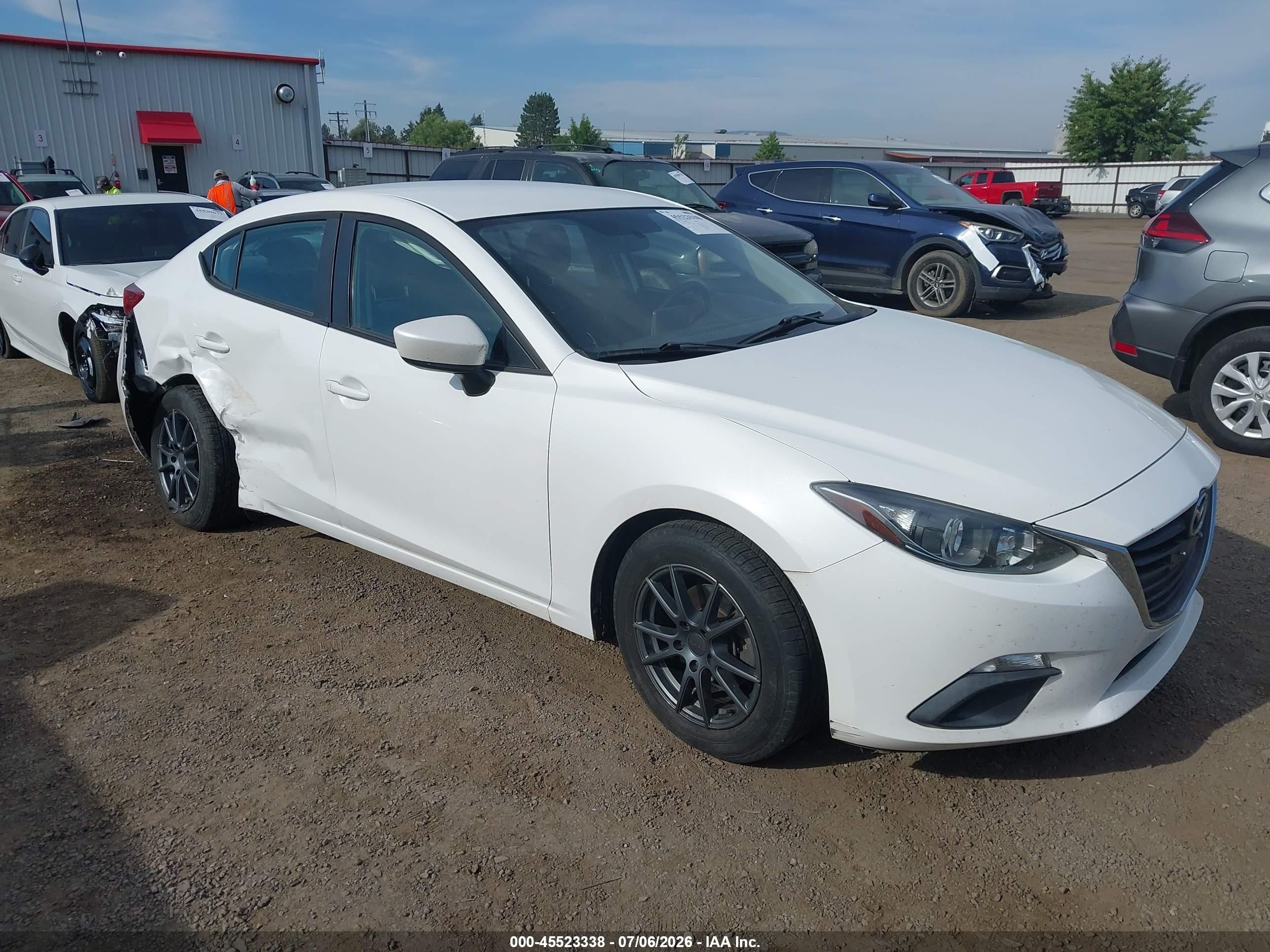 2015 Mazda Mazda3 I Sport Белый vin: 3MZBM1U72FM169949