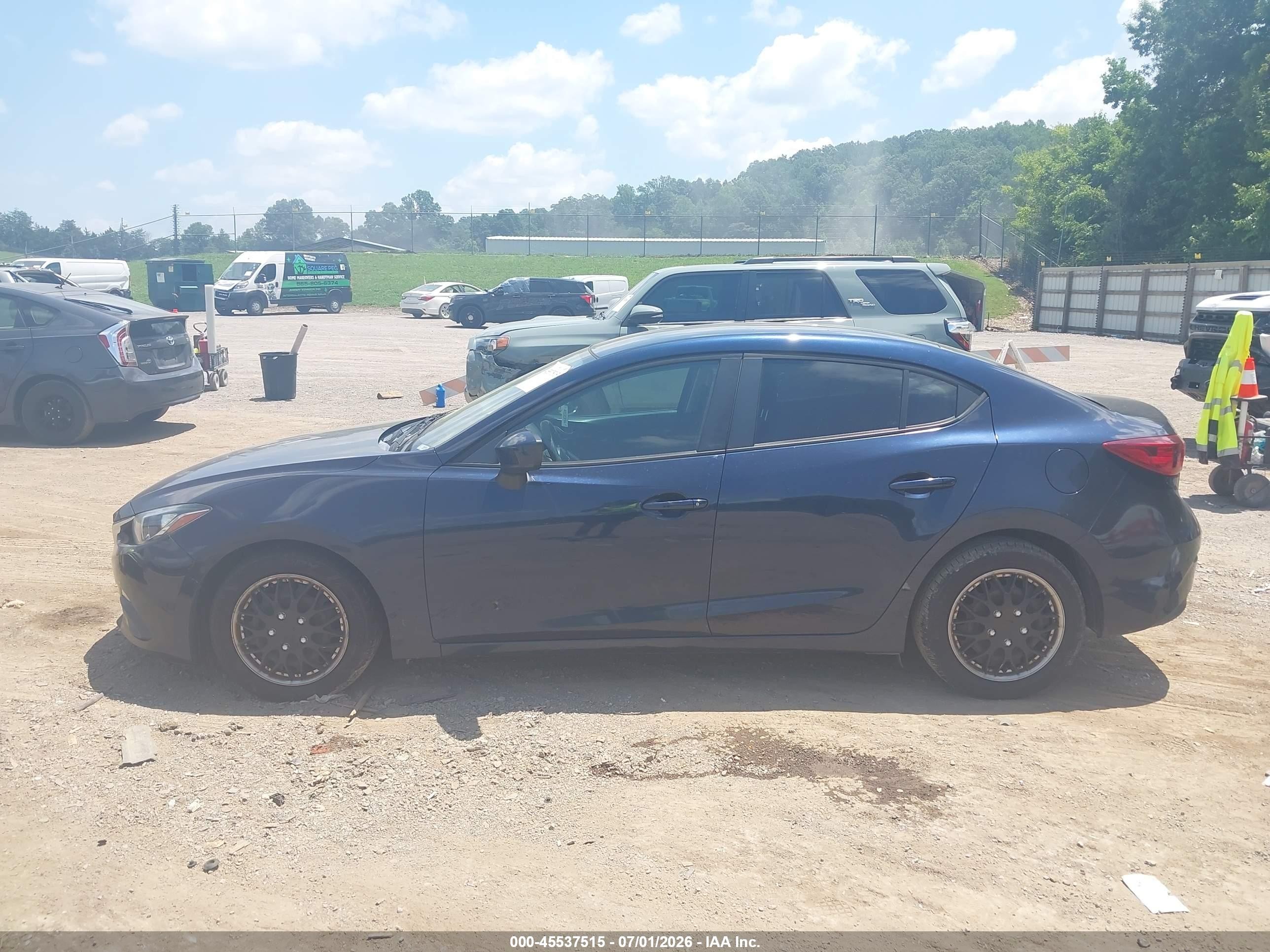 2015 Mazda Mazda3   Синий vin: 3MZBM1U72FM183320