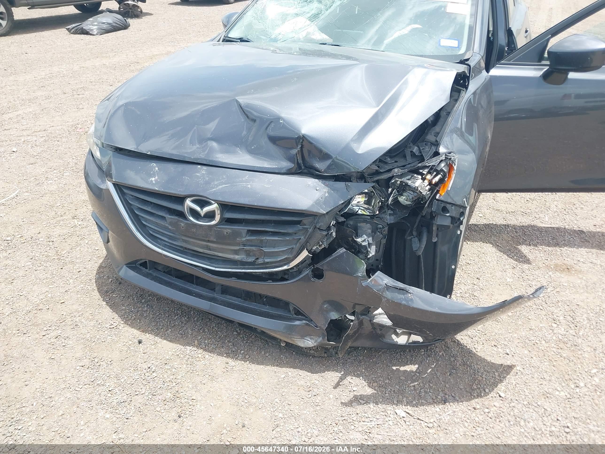 2015 Mazda Mazda3 I Sport Gray vin: 3MZBM1U72FM185407