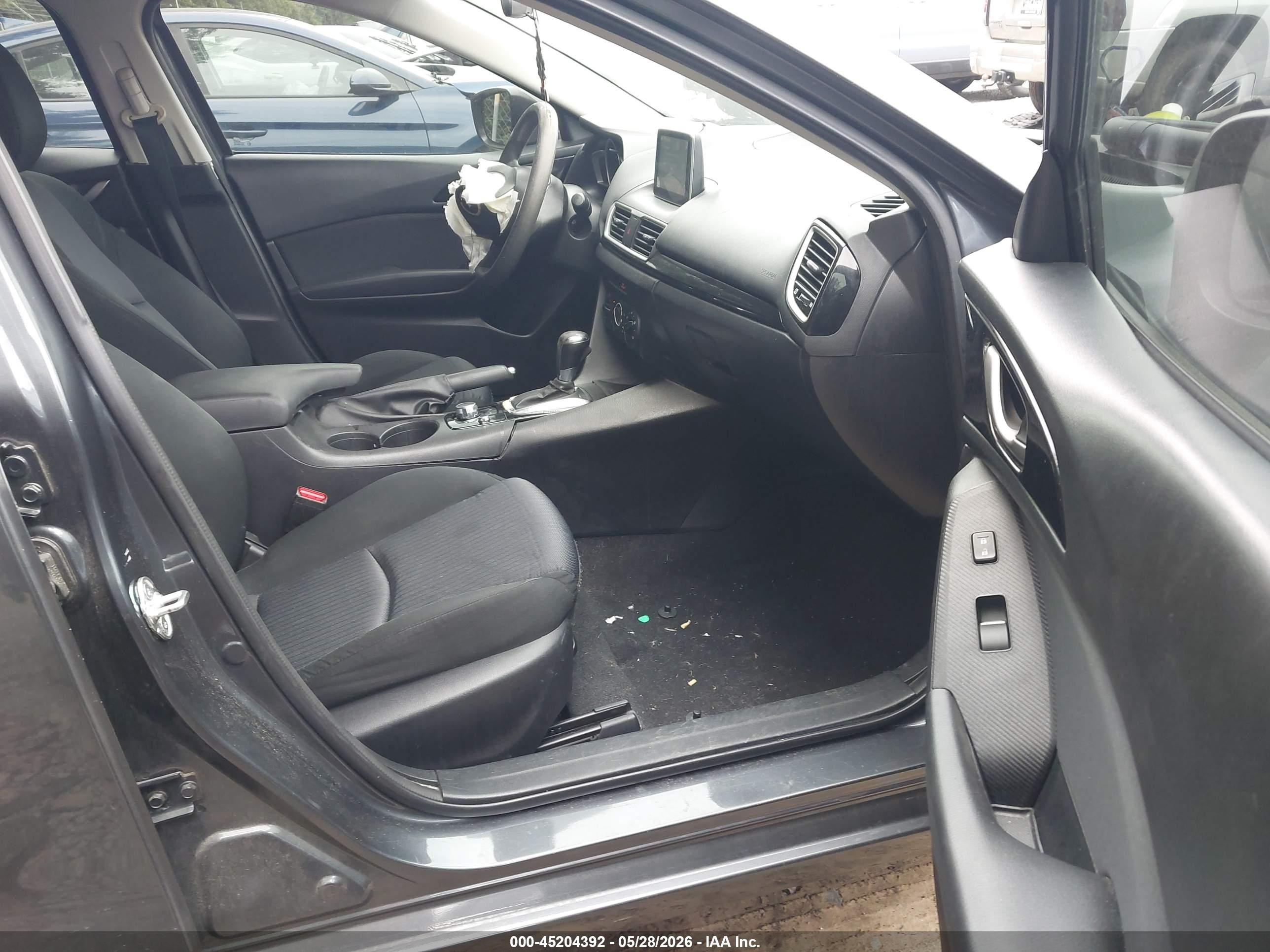 2015 Mazda Mazda3 I Sport Gray vin: 3MZBM1U72FM190400