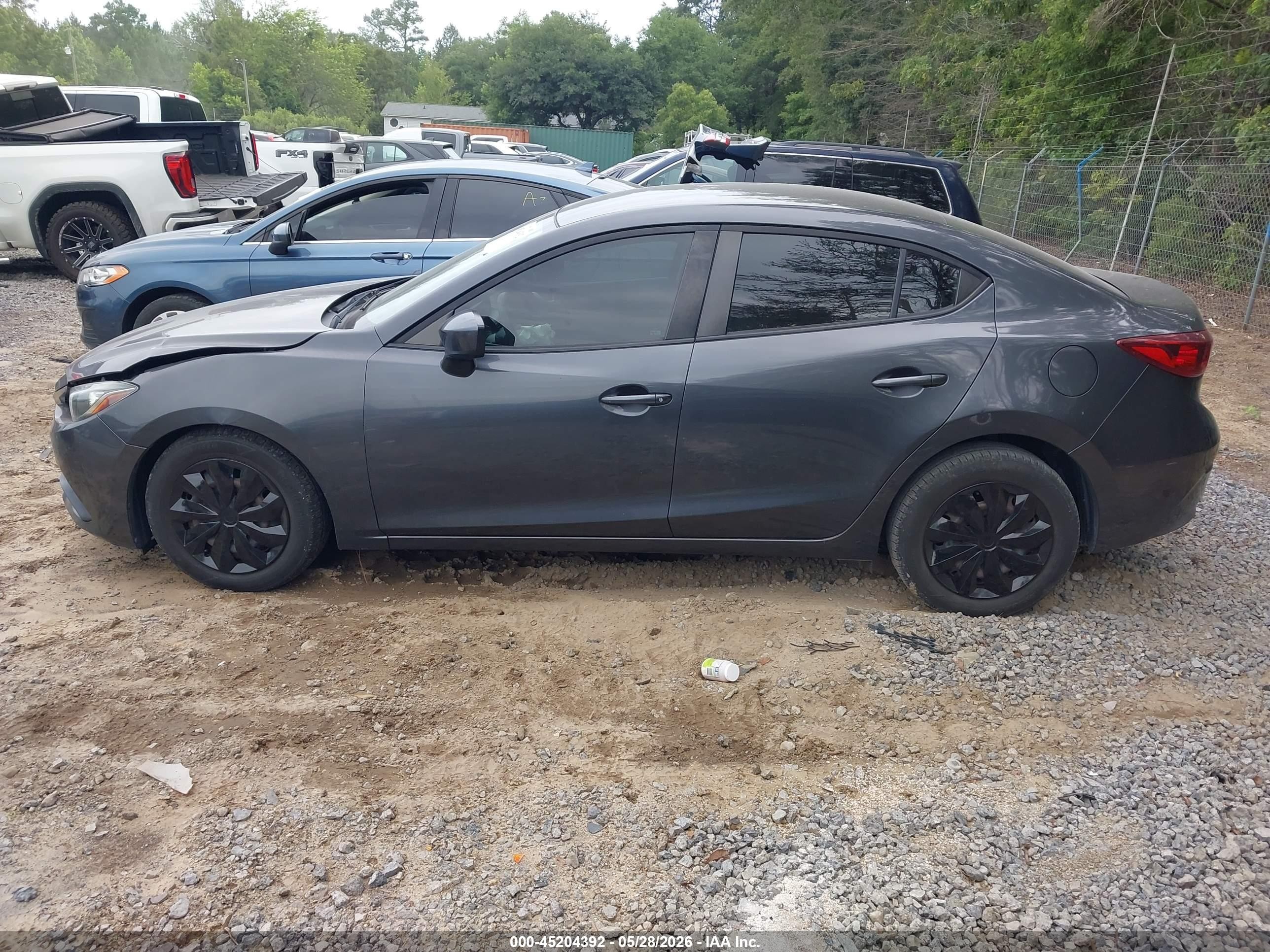 2015 Mazda Mazda3 I Sport Gray vin: 3MZBM1U72FM190400
