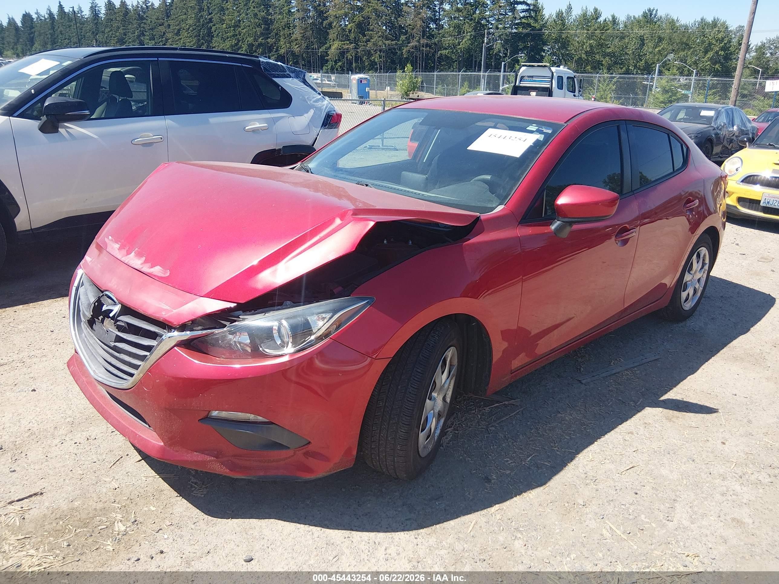 2015 Mazda Mazda3 I Sport Red vin: 3MZBM1U73FM224733