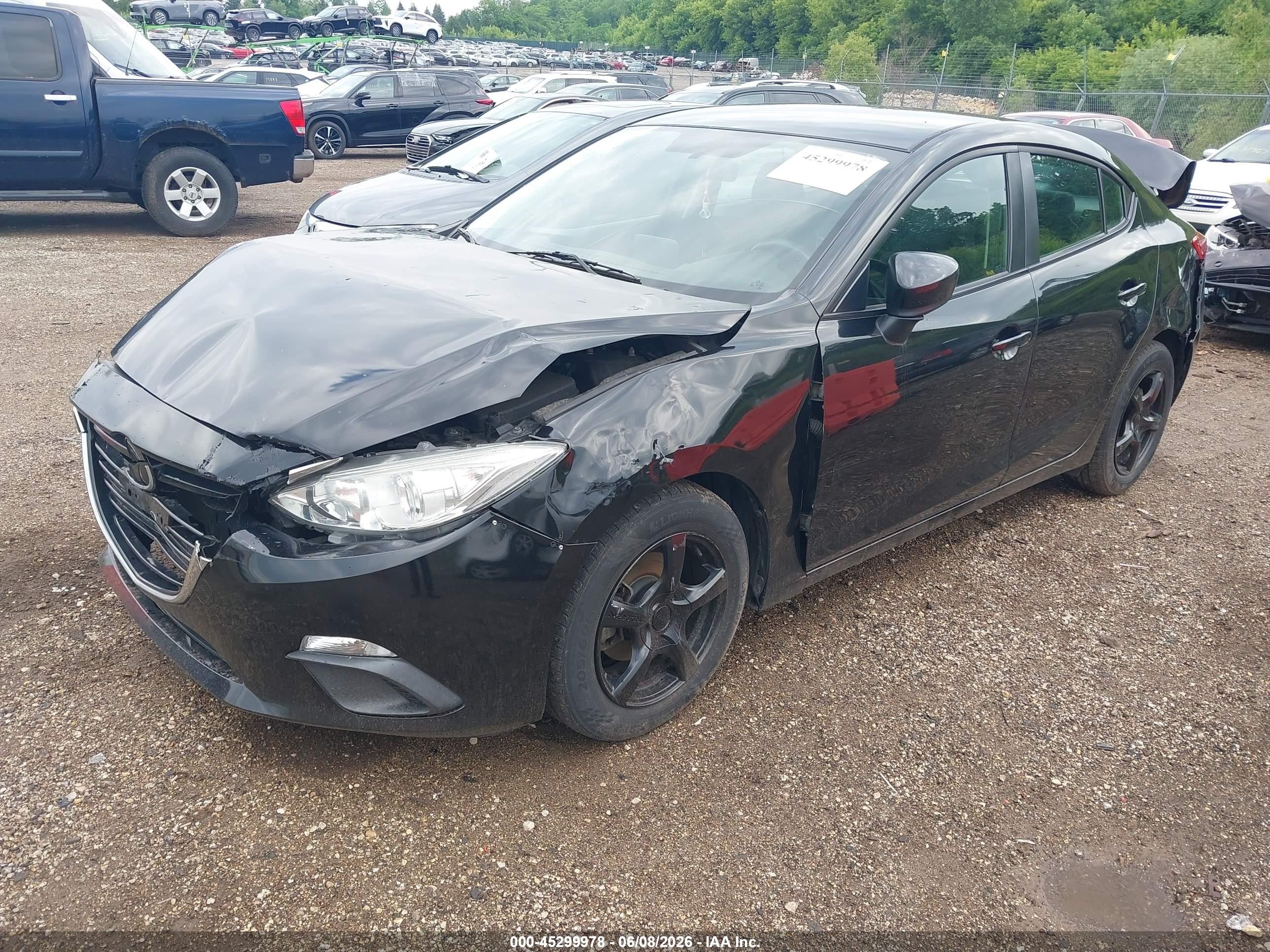2015 Mazda Mazda3 I Sport Черный vin: 3MZBM1U73FM225087