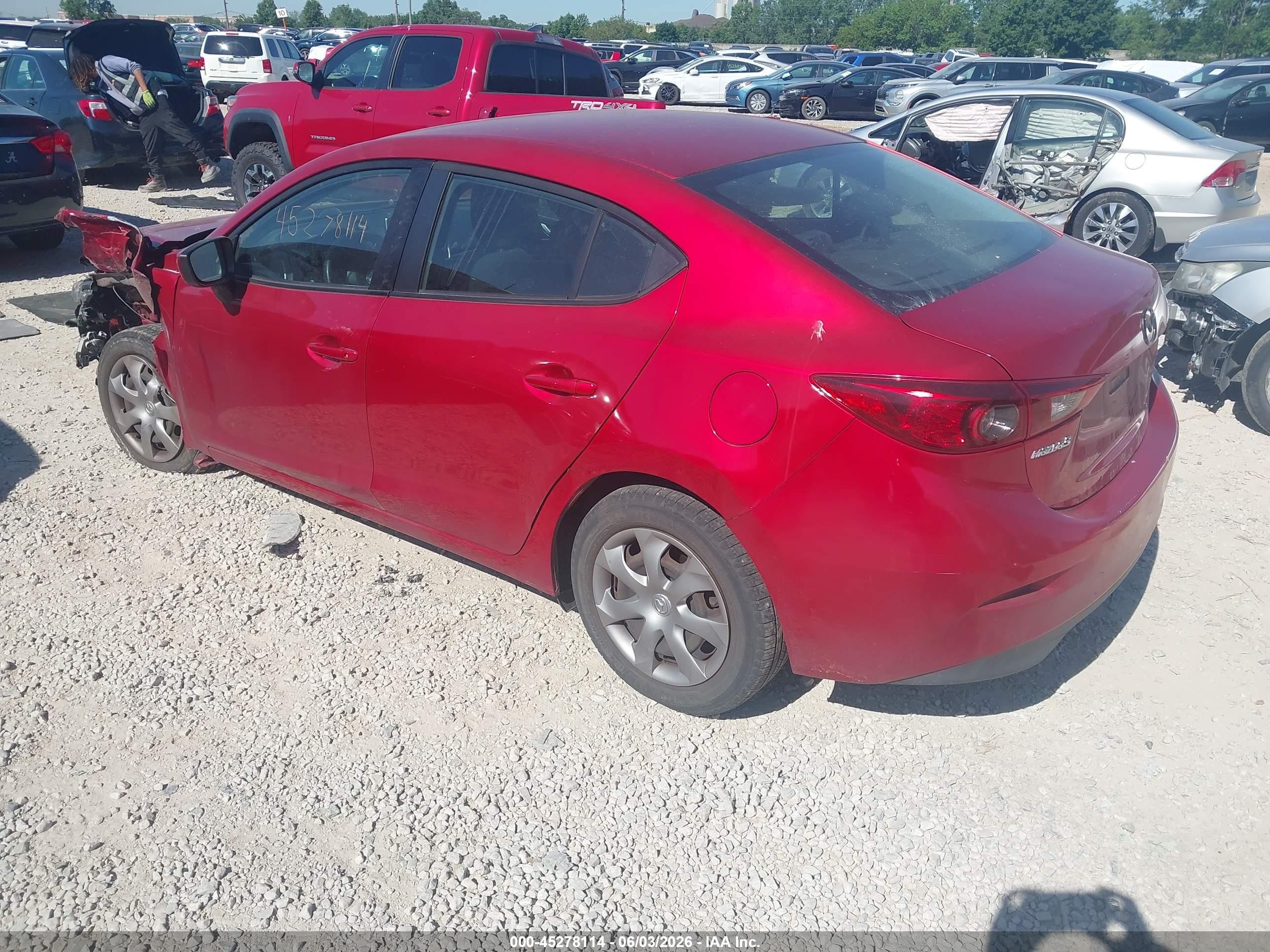 2015 Mazda Mazda3 I Sport Черный vin: 3MZBM1U74FM129811
