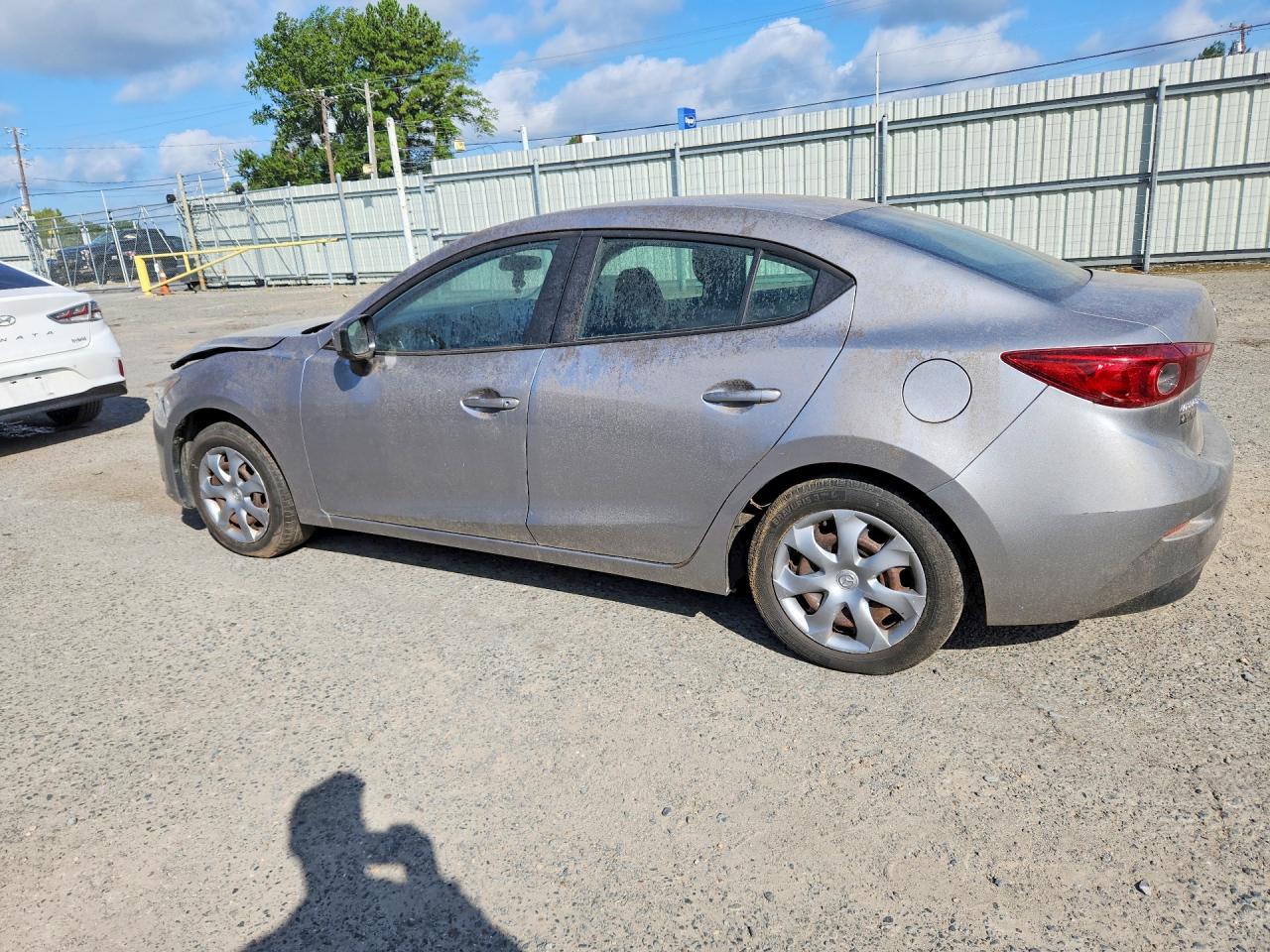 2015 Mazda 3 Sport Серебряный vin: 3MZBM1U74FM159200