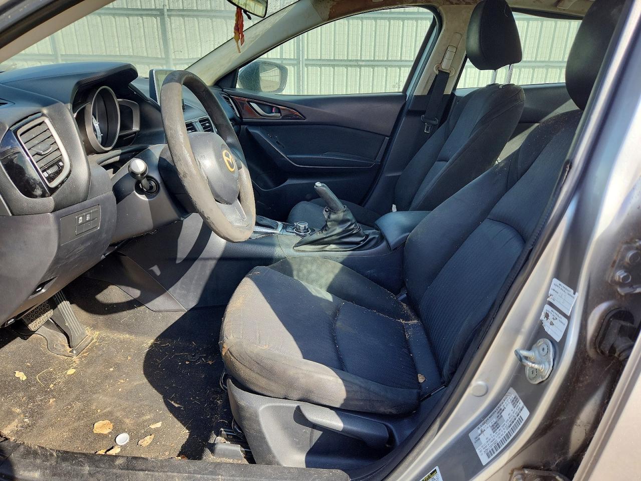 2015 Mazda 3 Sport Серебряный vin: 3MZBM1U74FM159200