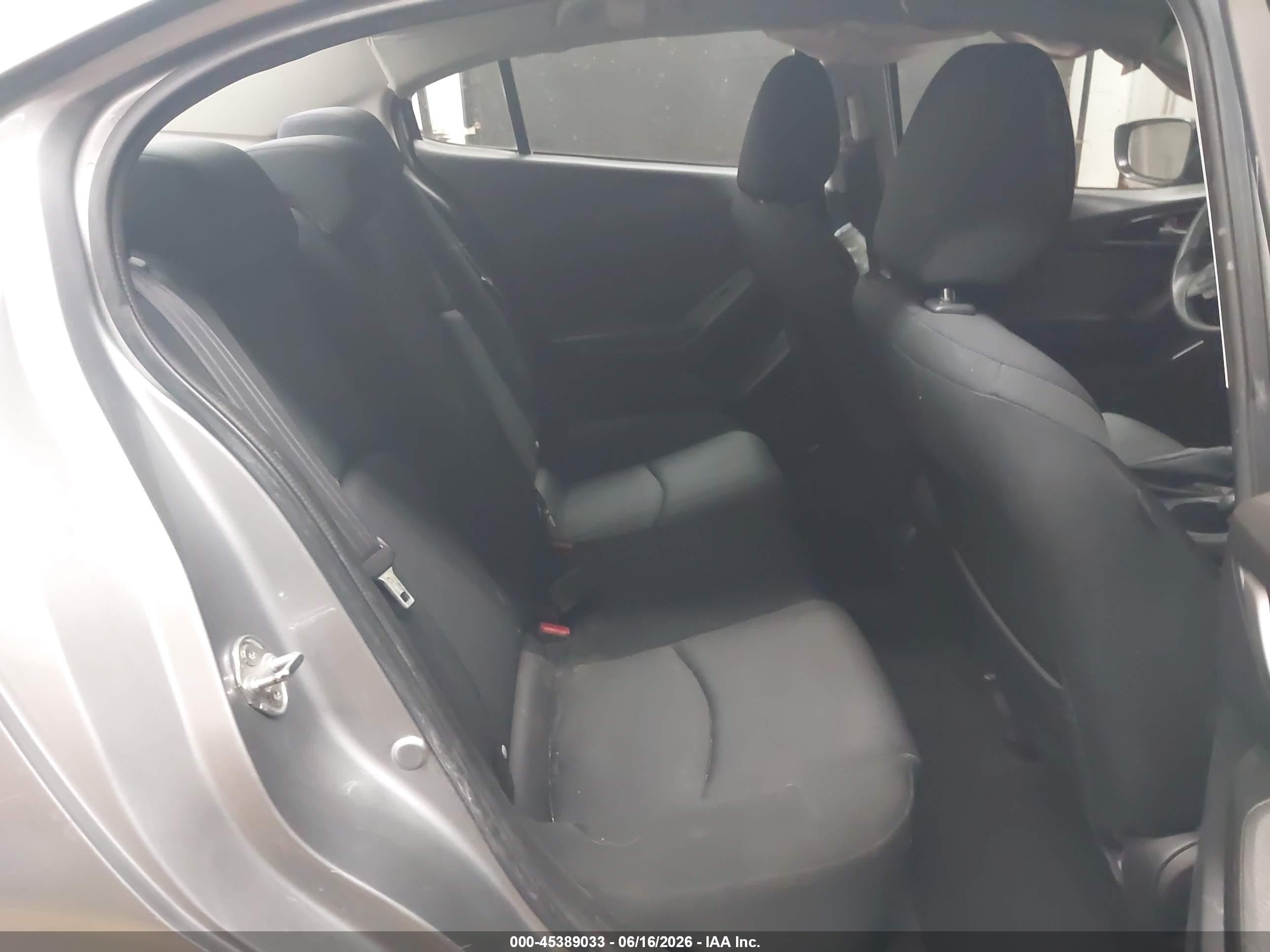 2015 Mazda Mazda3 I Sport Gray vin: 3MZBM1U74FM174036