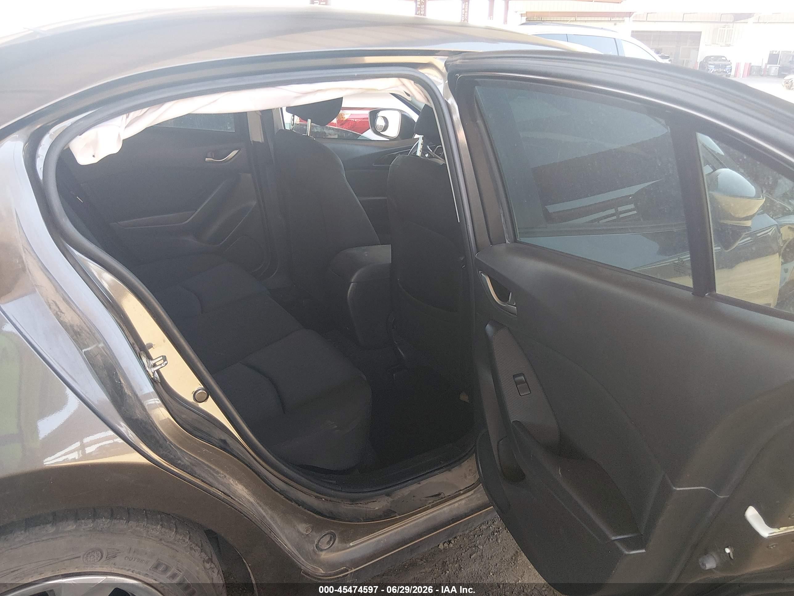 2015 Mazda Mazda3 I Sport Gray vin: 3MZBM1U74FM202093