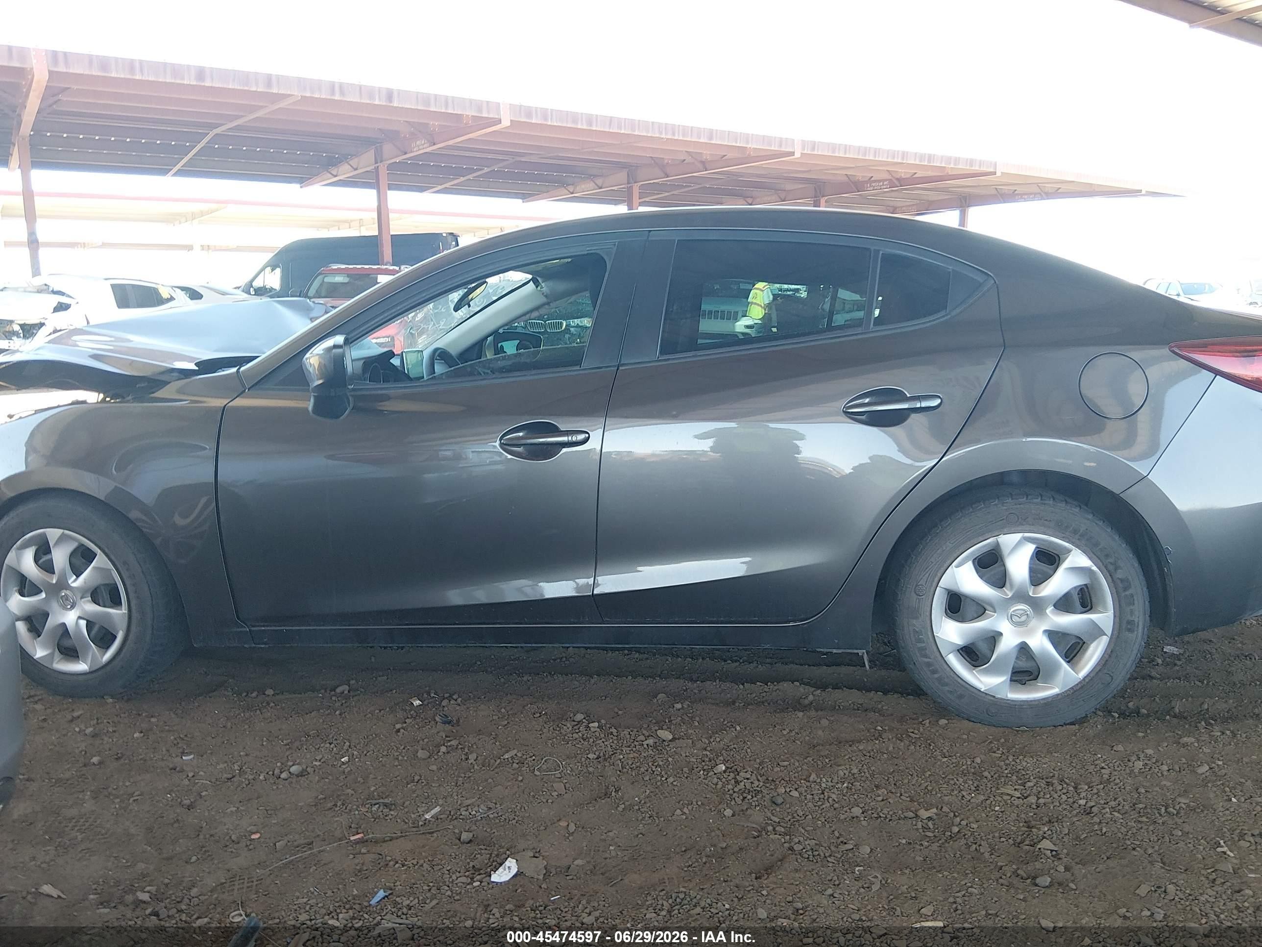 2015 Mazda Mazda3 I Sport Gray vin: 3MZBM1U74FM202093