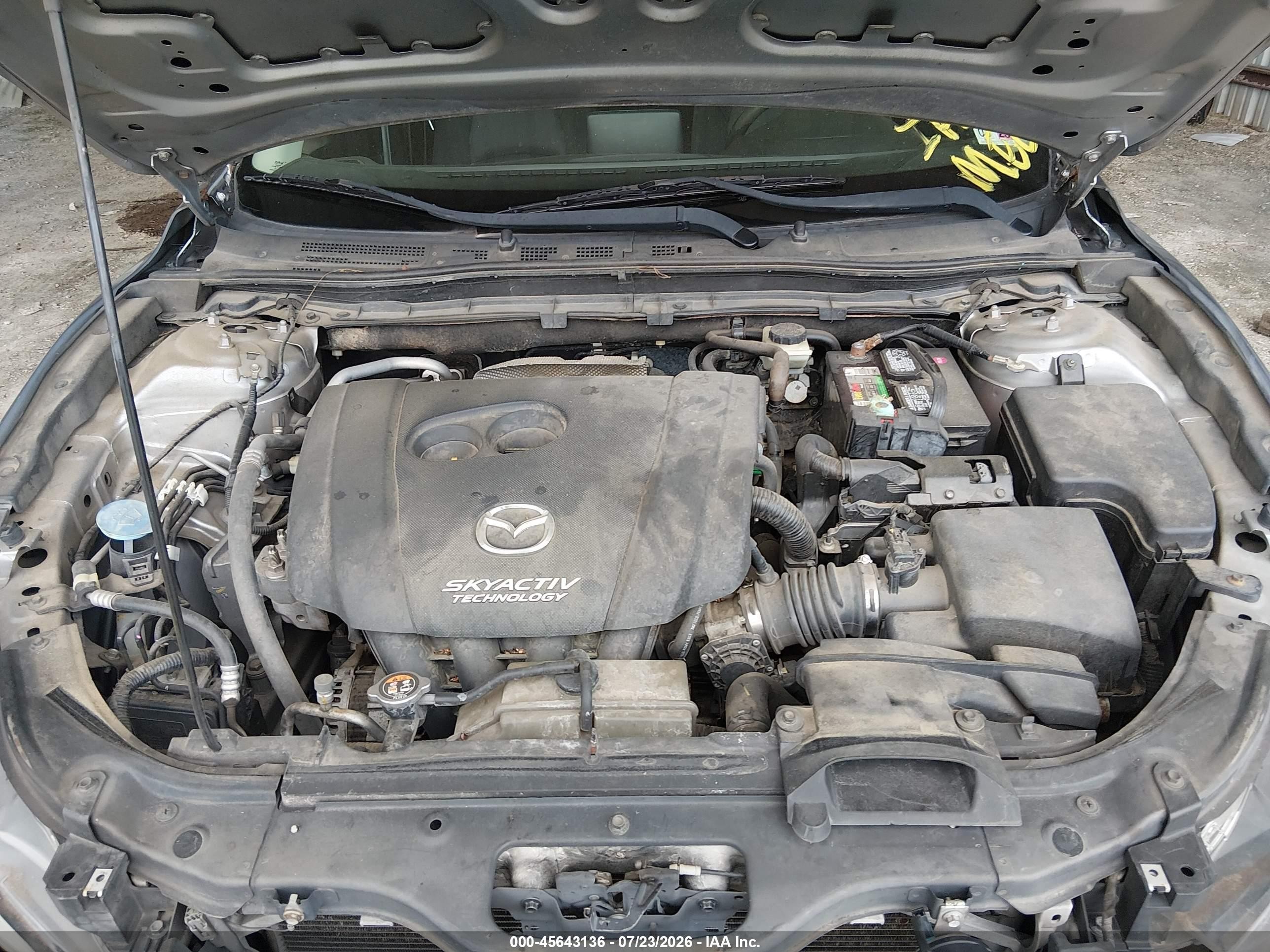 2015 Mazda Mazda3 I Sport Серебряный vin: 3MZBM1U74FM232887