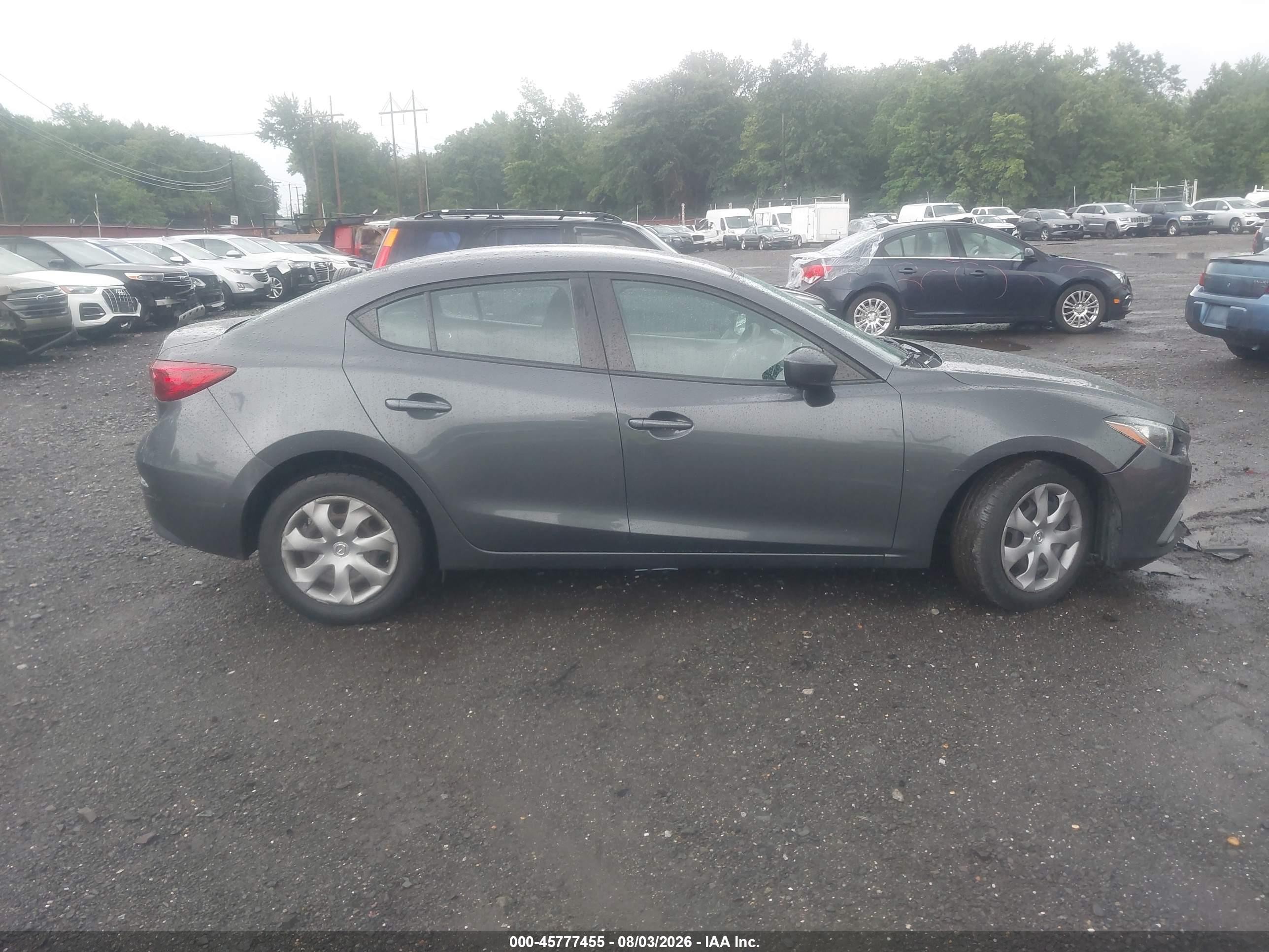 2015 Mazda Mazda3 I Sport Gray vin: 3MZBM1U75FM127386