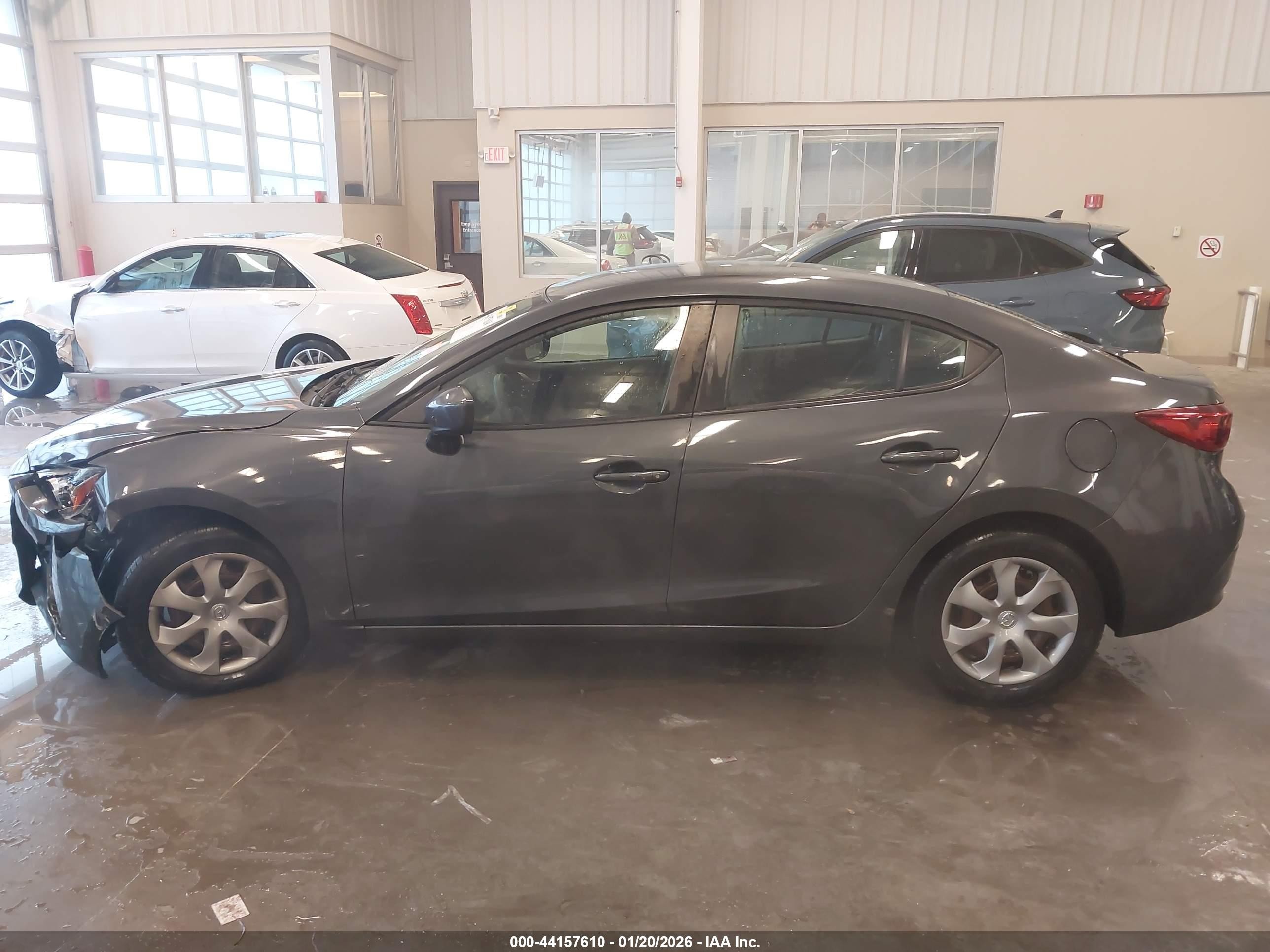 2015 Mazda Mazda3 I Sport Gray vin: 3MZBM1U75FM155012