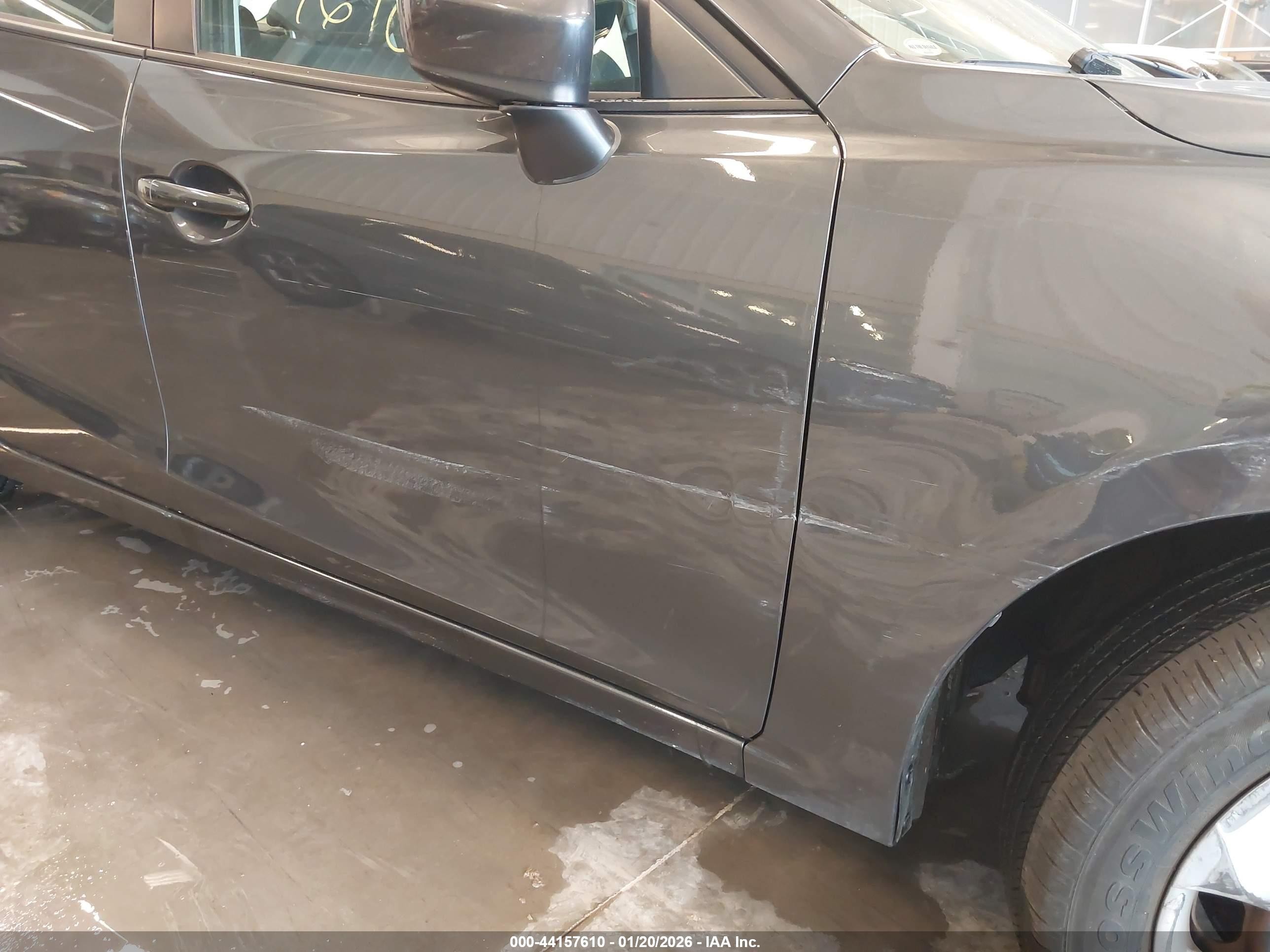 2015 Mazda Mazda3 I Sport Gray vin: 3MZBM1U75FM155012