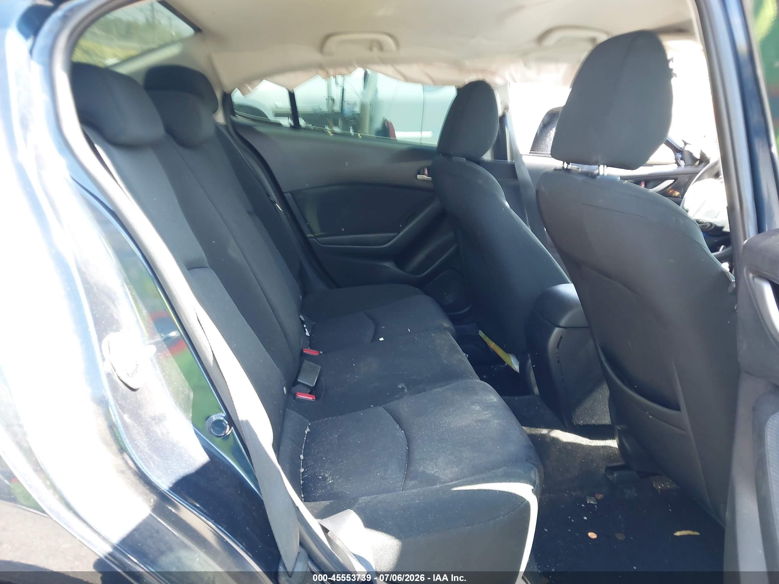 2015 Mazda Mazda3 I Sport Blue vin: 3MZBM1U75FM203527