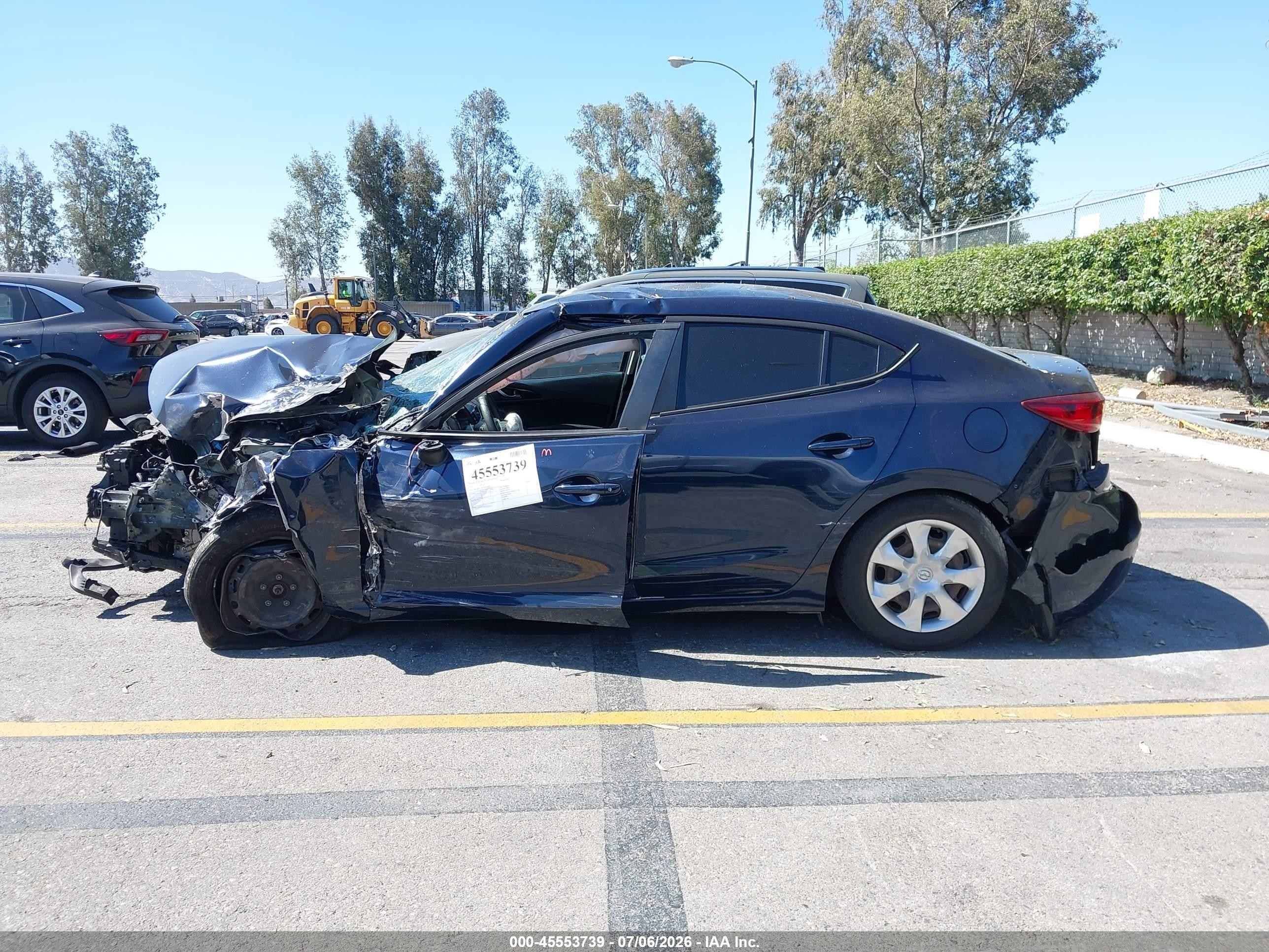 2015 Mazda Mazda3 I Sport Blue vin: 3MZBM1U75FM203527