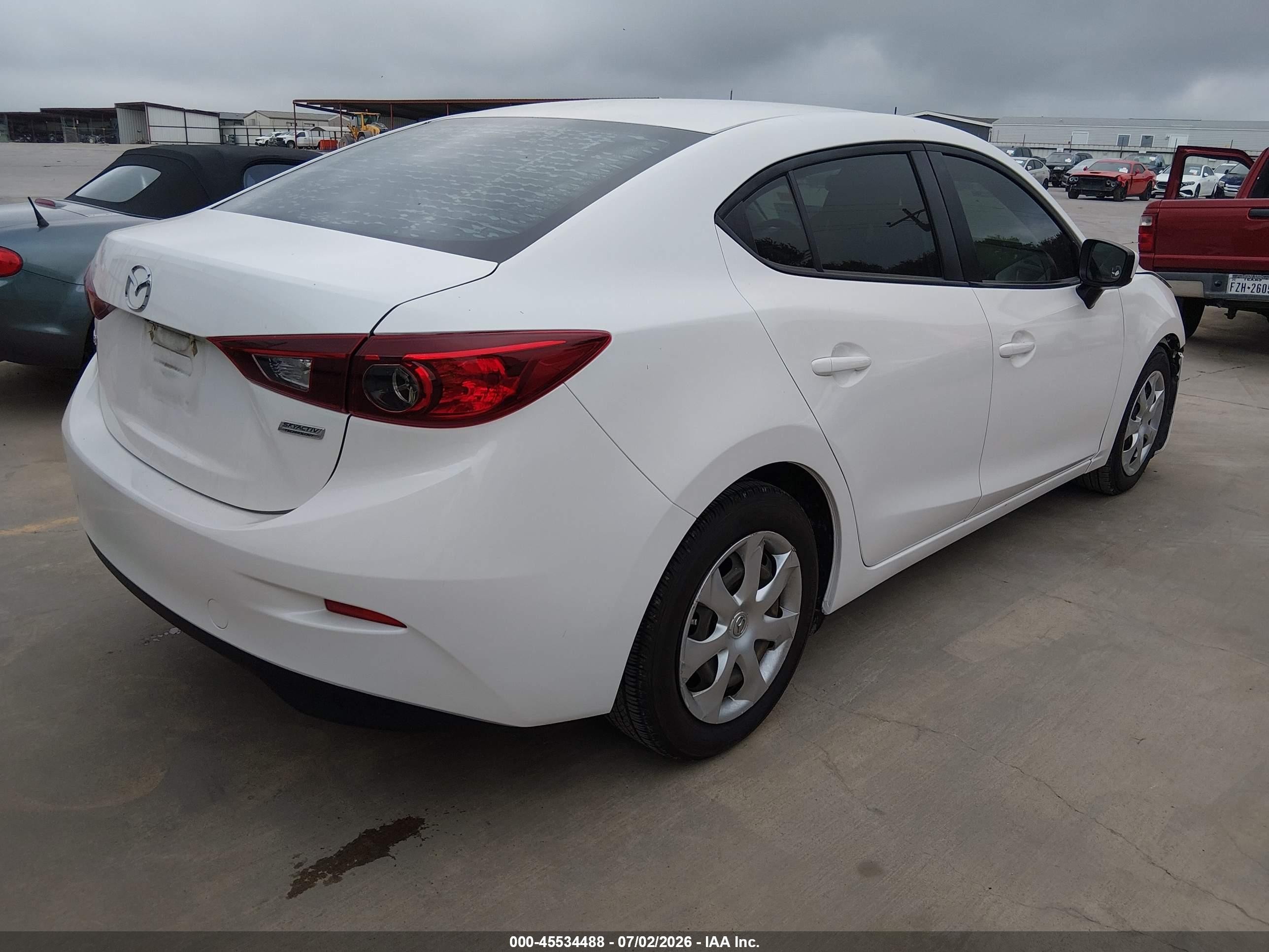 2015 Mazda Mazda3 I Sport White vin: 3MZBM1U75FM220344