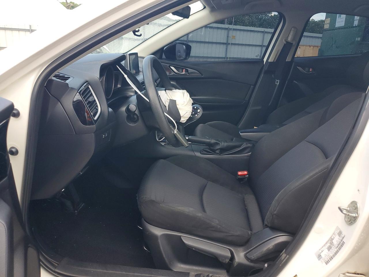 2015 Mazda 3 Sport White vin: 3MZBM1U76FM165015