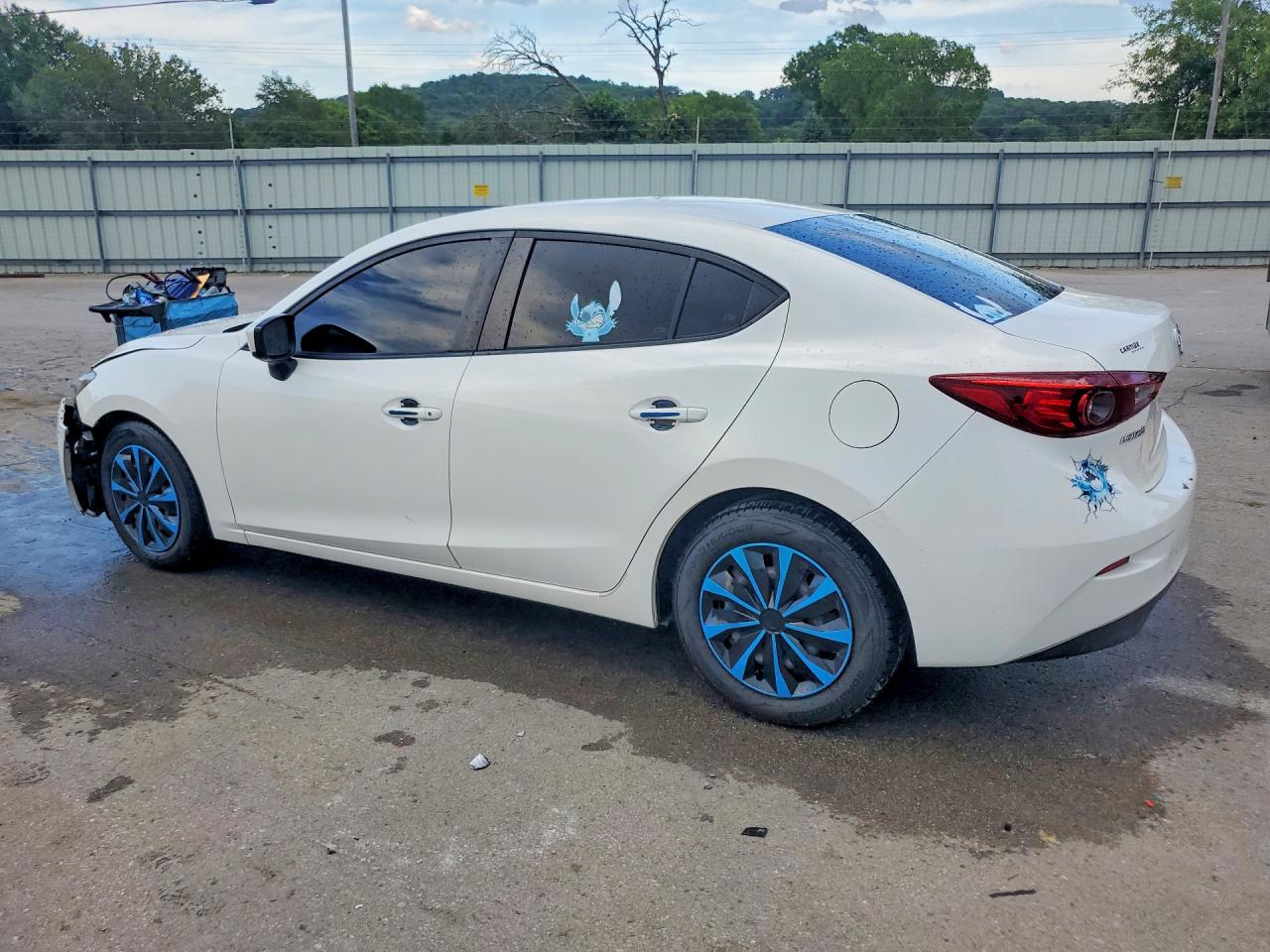 2015 Mazda 3 Sport White vin: 3MZBM1U76FM165015