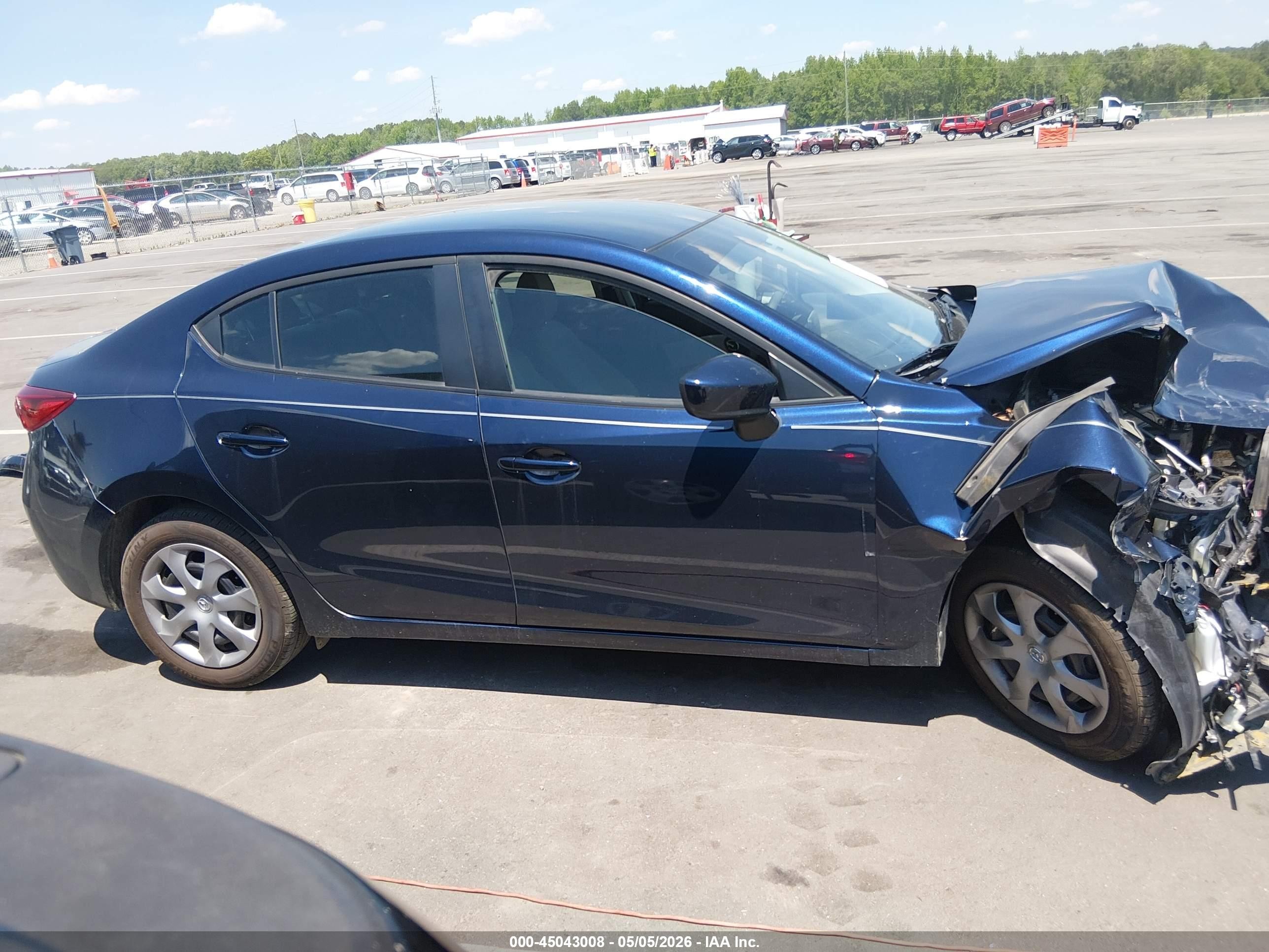 2015 Mazda Mazda3 I Sport Синий vin: 3MZBM1U76FM166746