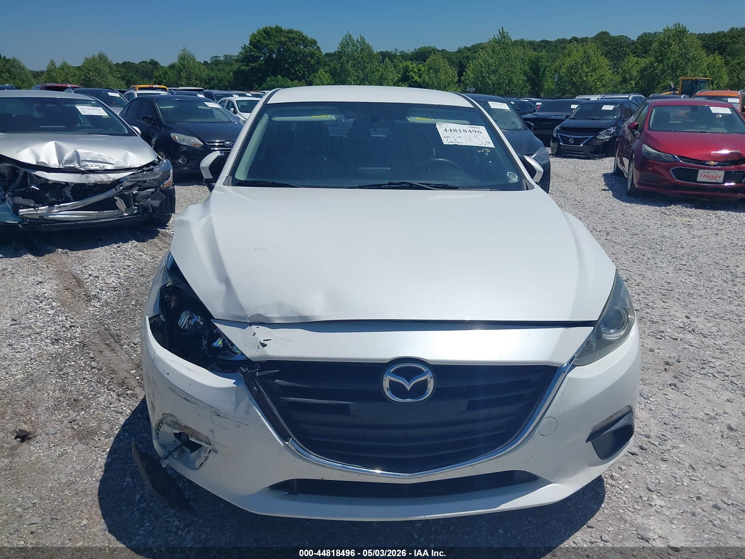 2015 Mazda Mazda3 I Sport White vin: 3MZBM1U76FM178962