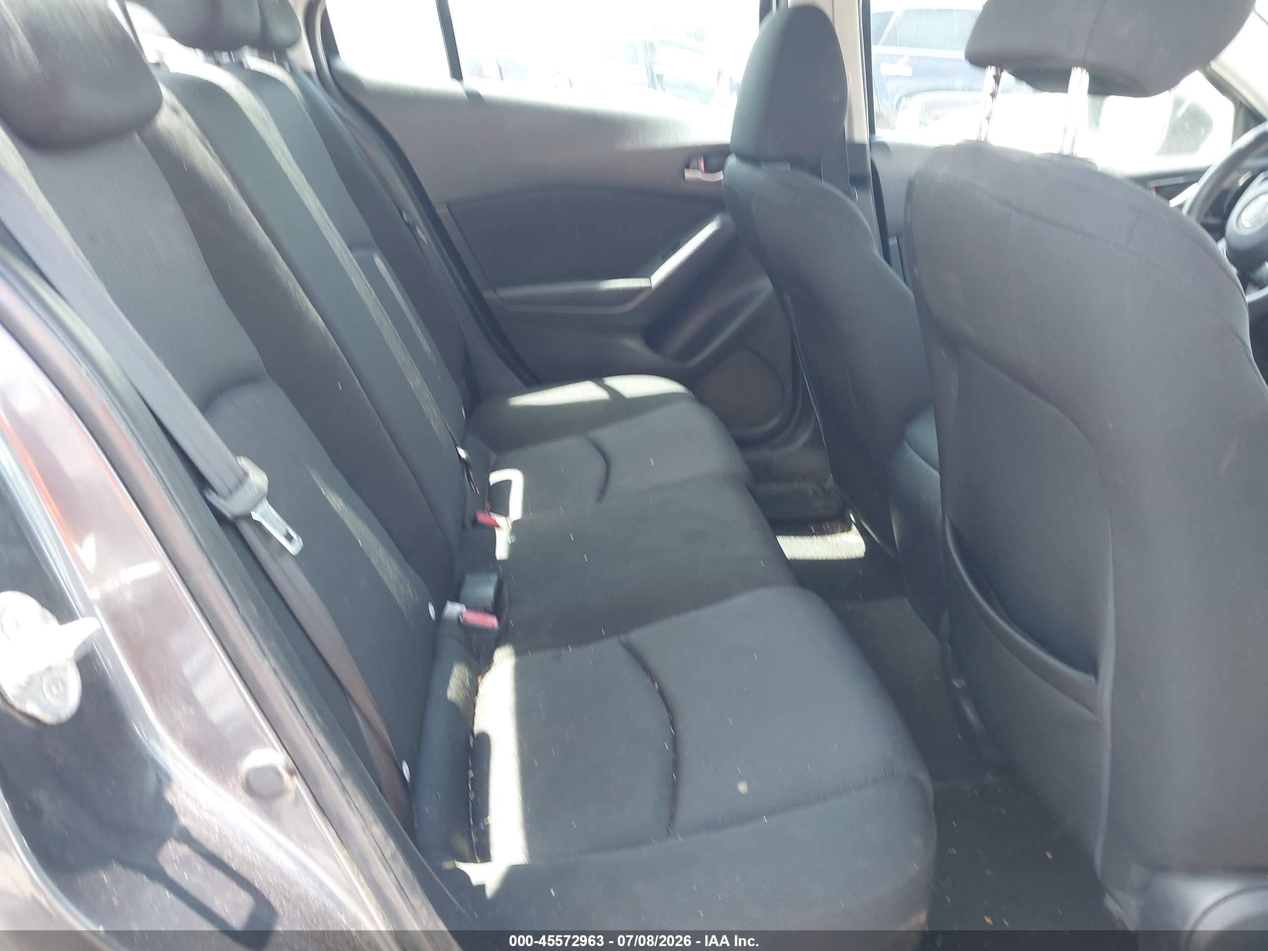 2015 Mazda Mazda3 I Sport Gray vin: 3MZBM1U76FM186477