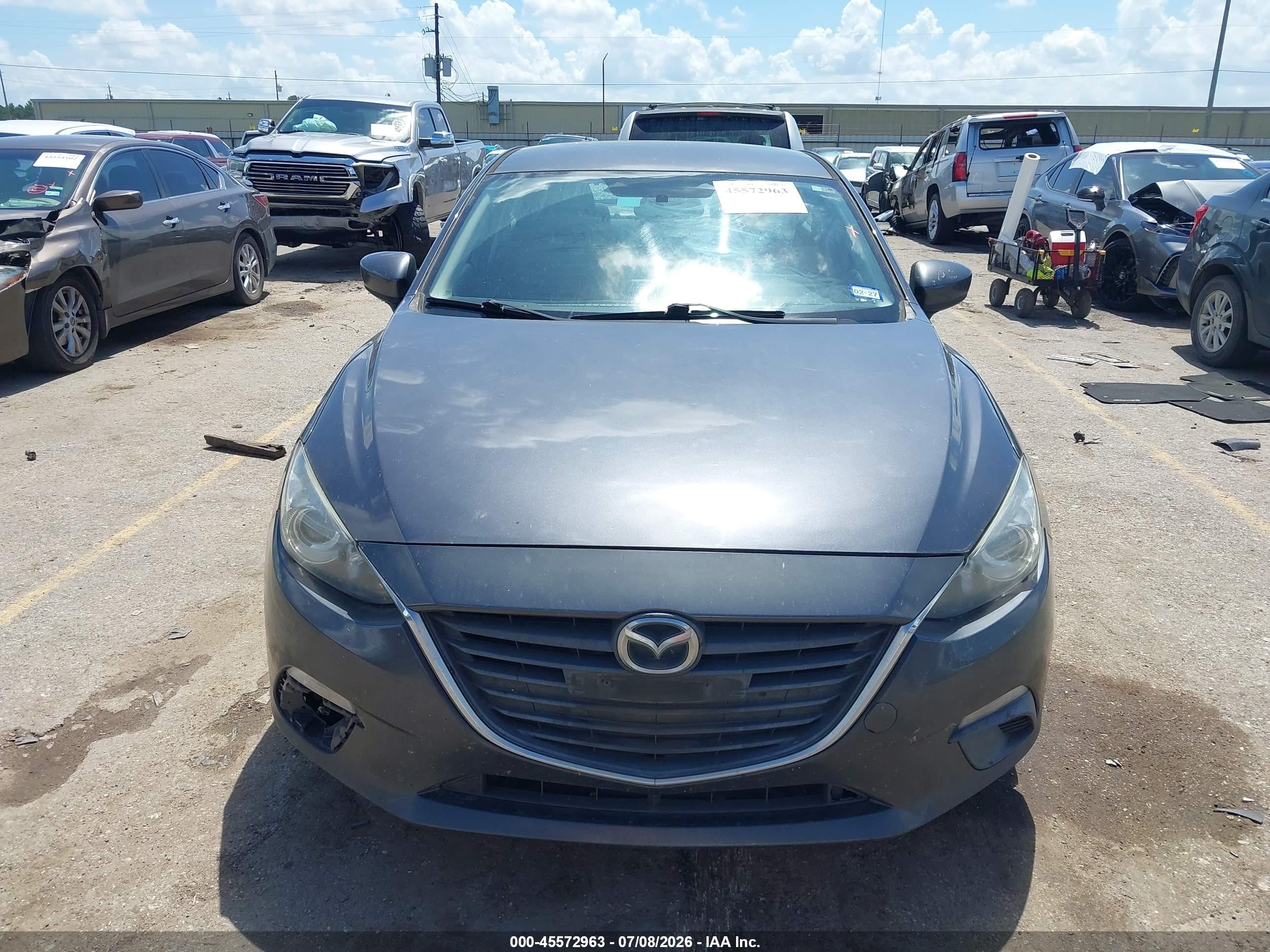 2015 Mazda Mazda3 I Sport Gray vin: 3MZBM1U76FM186477