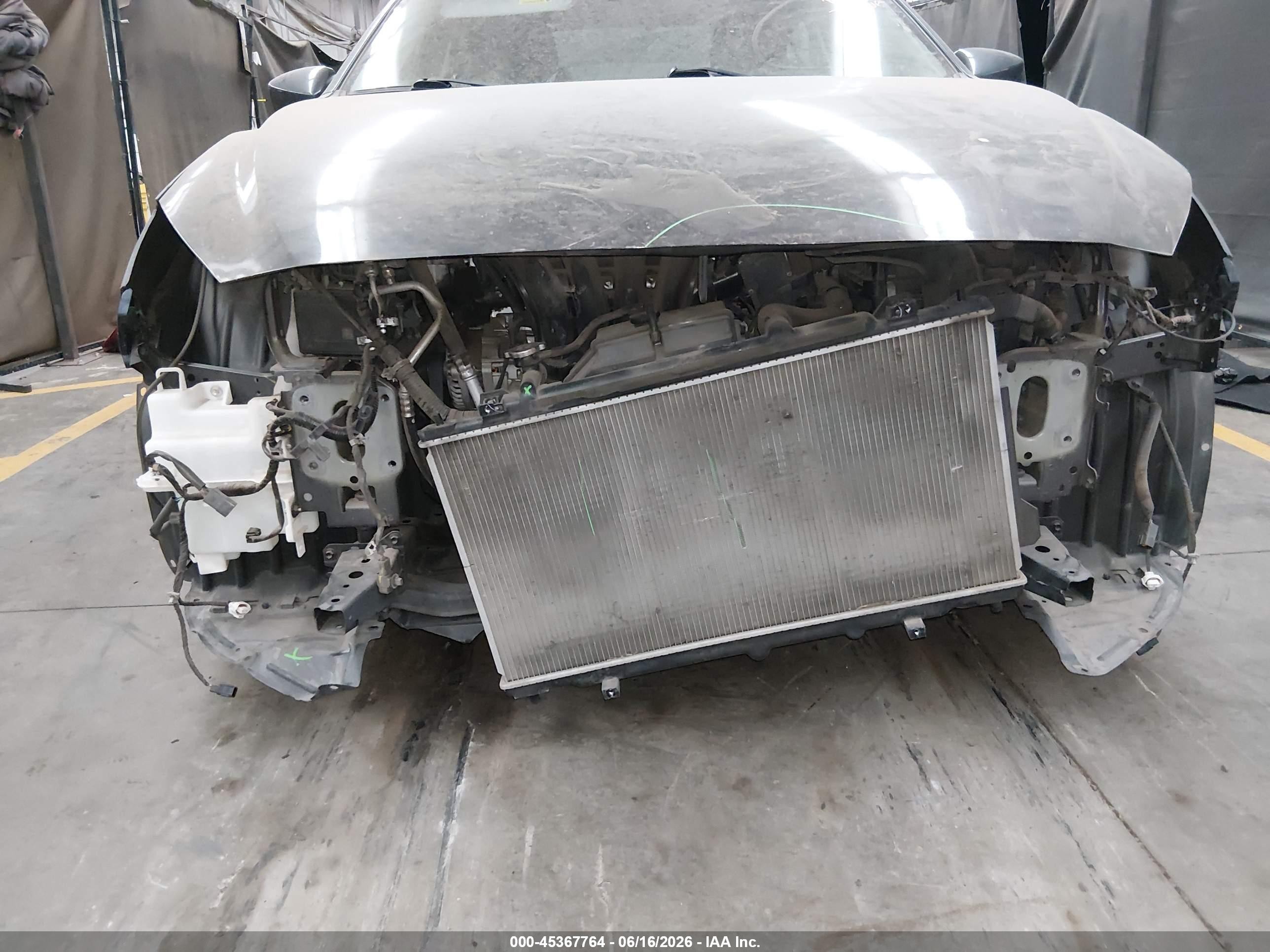2015 Mazda Mazda3 I Sport Серый vin: 3MZBM1U76FM200314