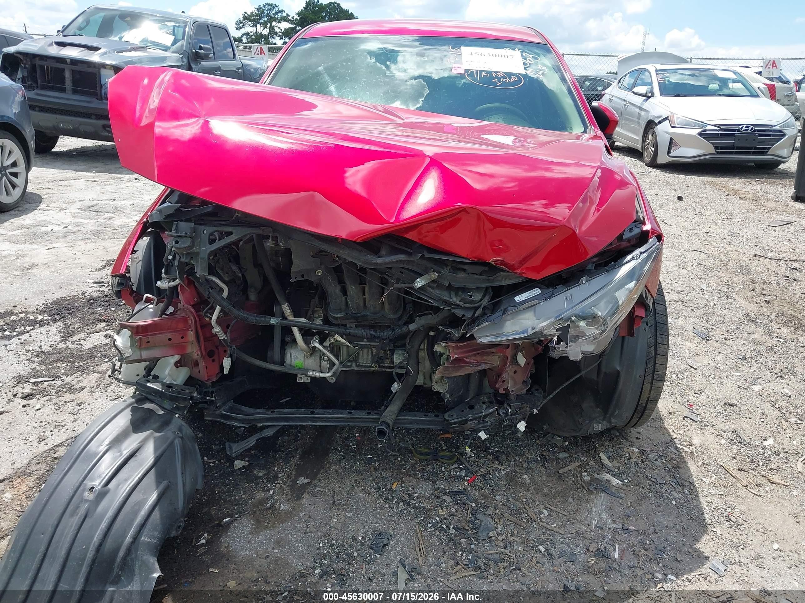 2015 Mazda Mazda3 I Sport Красный vin: 3MZBM1U76FM215363