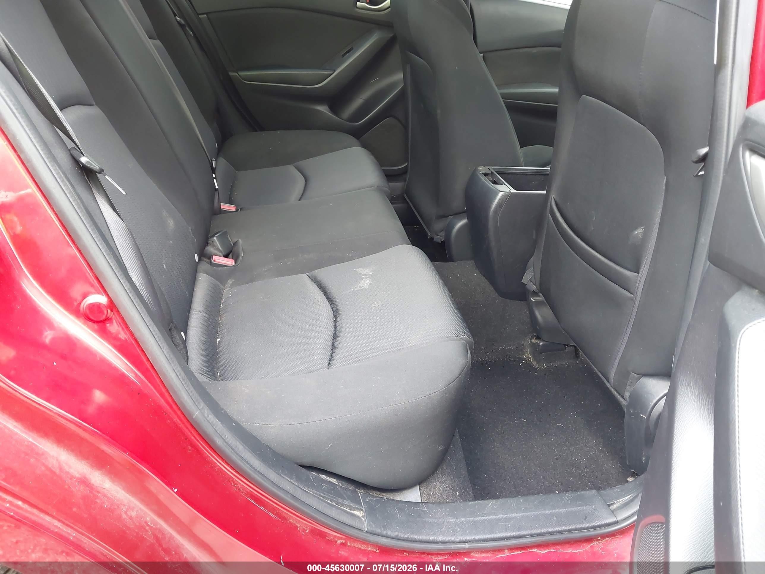 2015 Mazda Mazda3 I Sport Красный vin: 3MZBM1U76FM215363