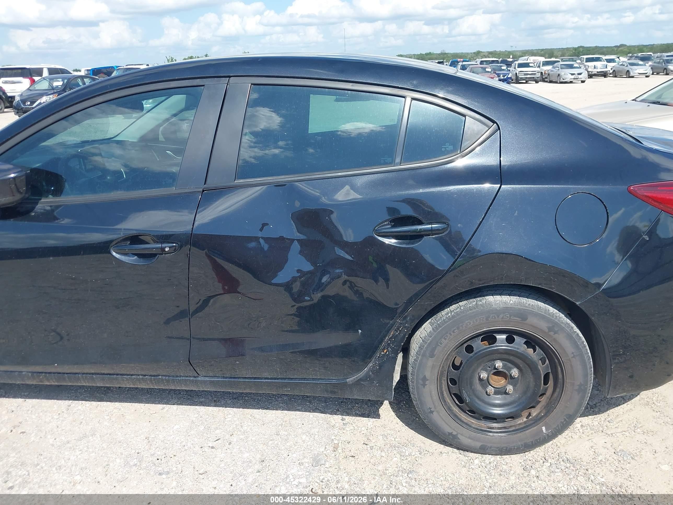2015 Mazda Mazda3 I Sport Black vin: 3MZBM1U76FM221728