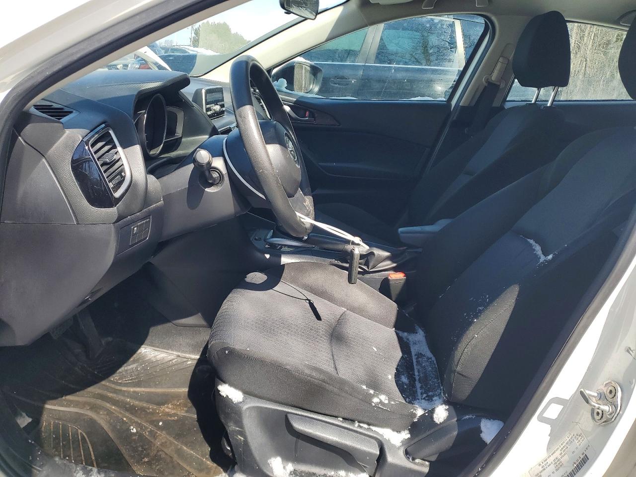 2015 Mazda 3 Sport White vin: 3MZBM1U77FM201276