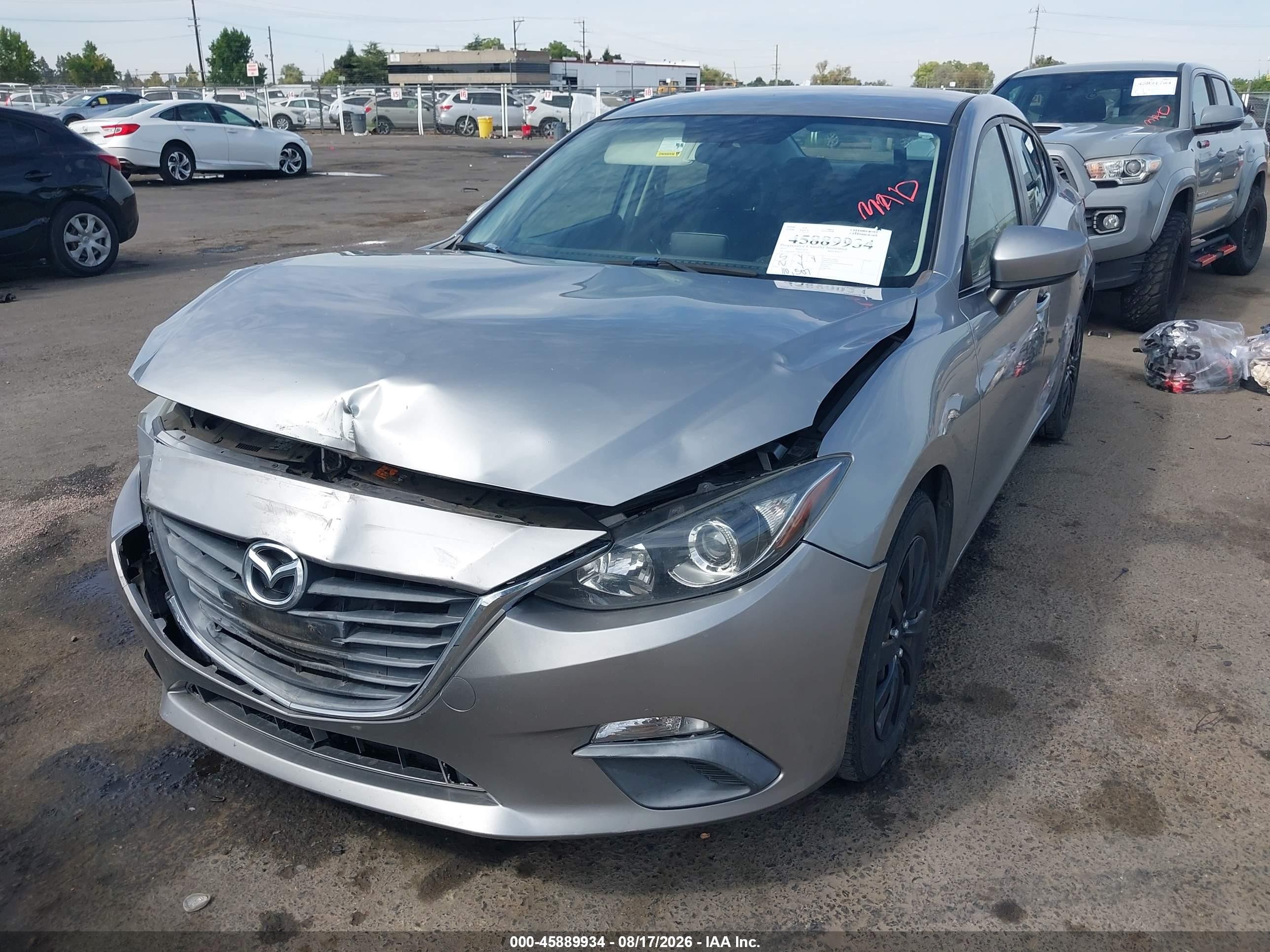 2015 Mazda Mazda3 I Sport Серый vin: 3MZBM1U78FM175920