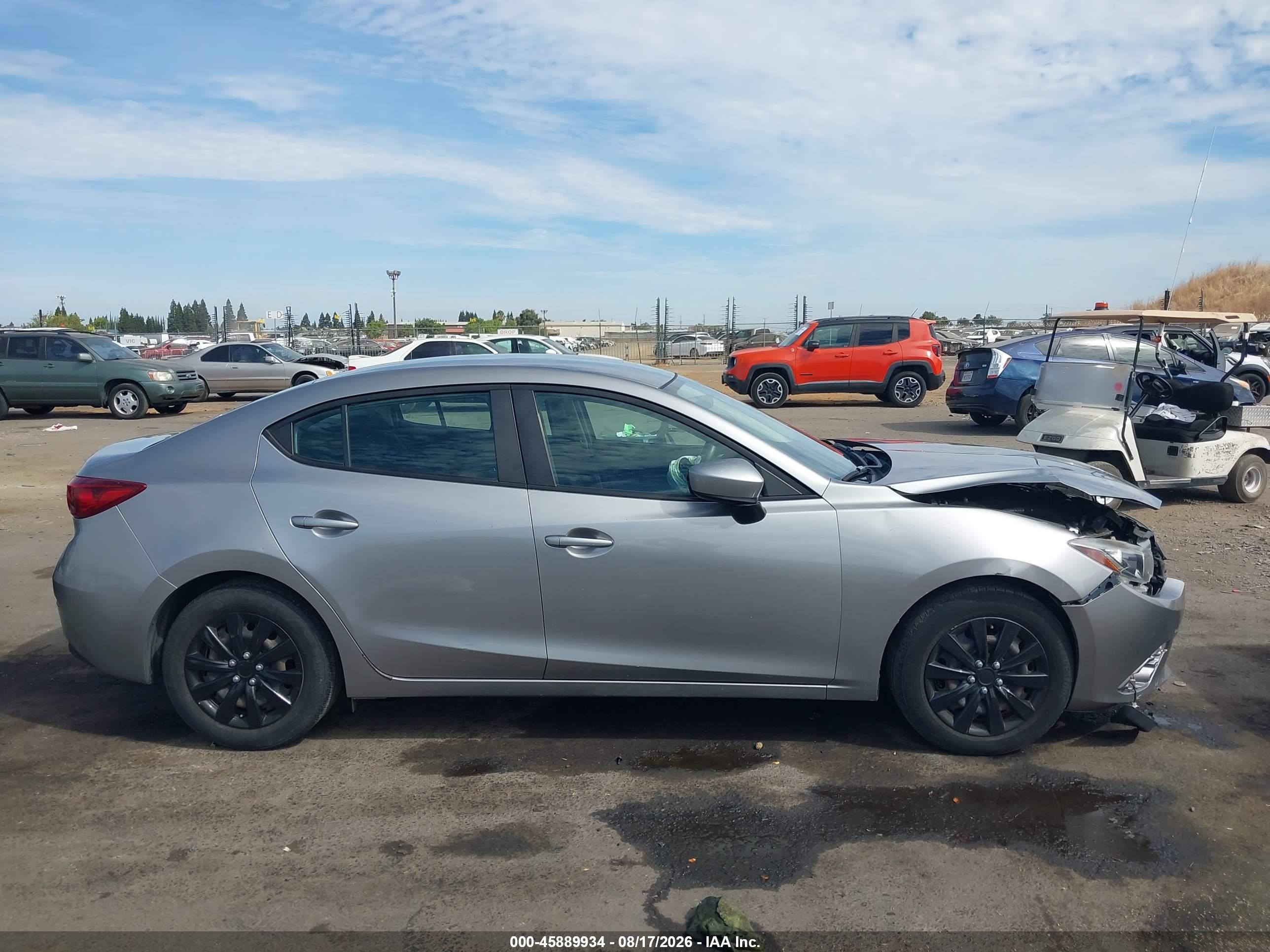2015 Mazda Mazda3 I Sport Серый vin: 3MZBM1U78FM175920