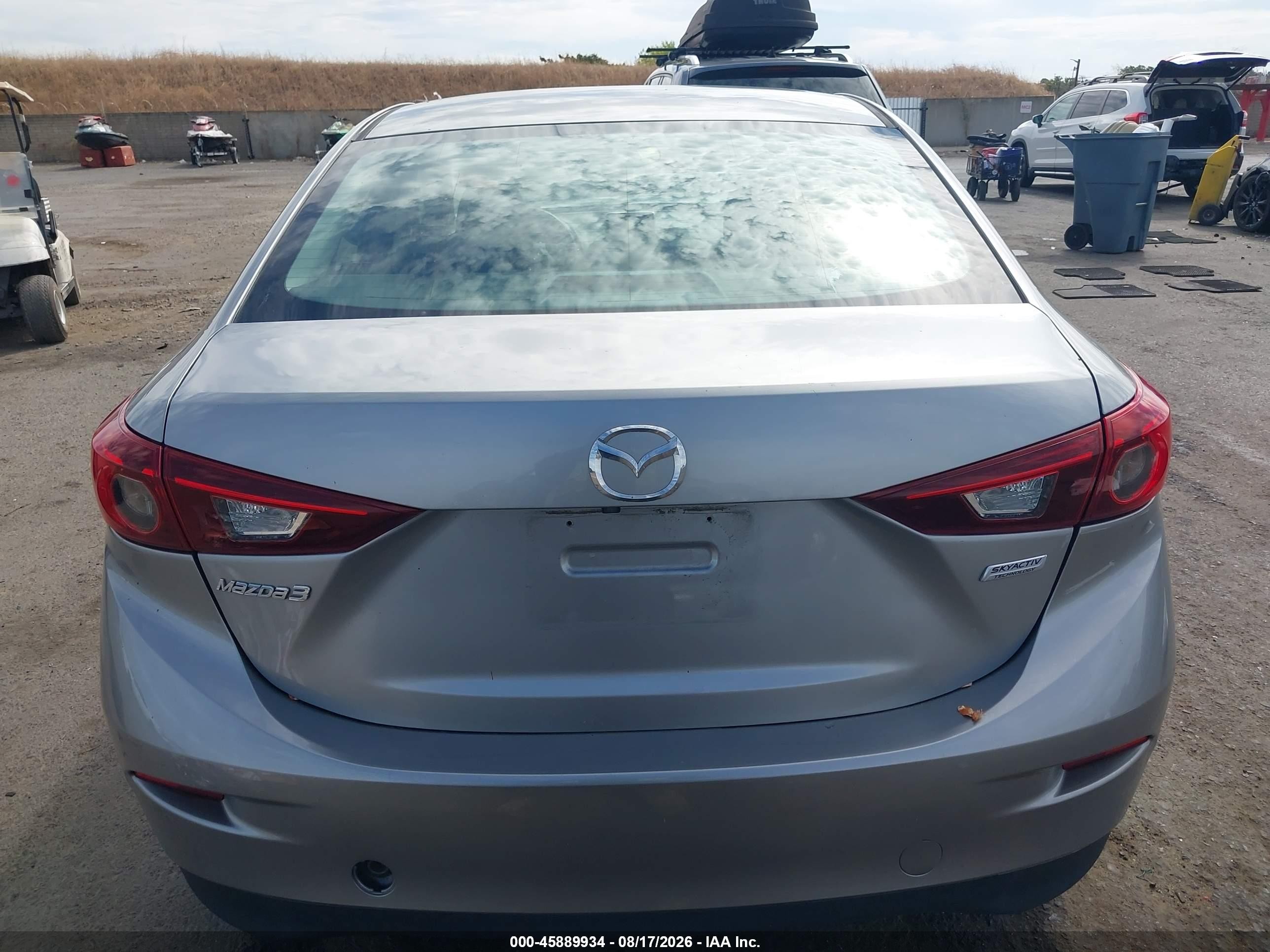 2015 Mazda Mazda3 I Sport Серый vin: 3MZBM1U78FM175920