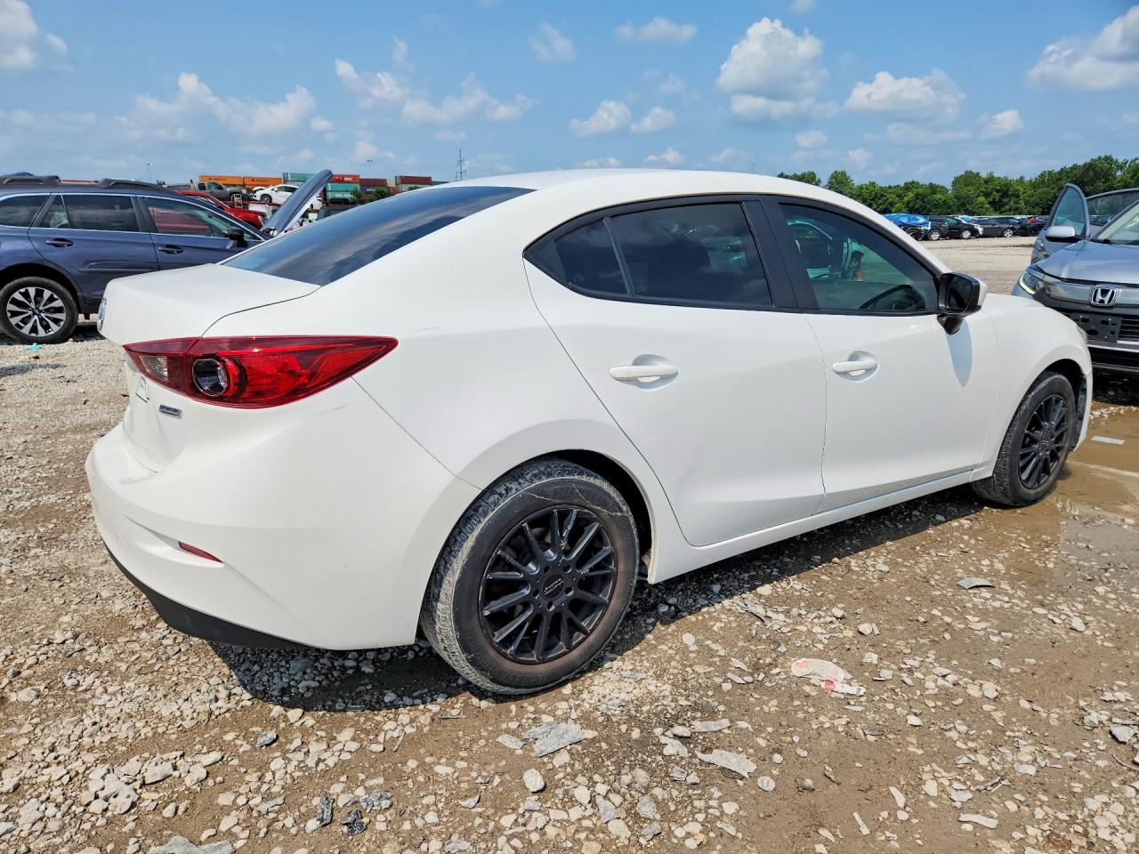 2015 Mazda 3 Sport White vin: 3MZBM1U78FM233282