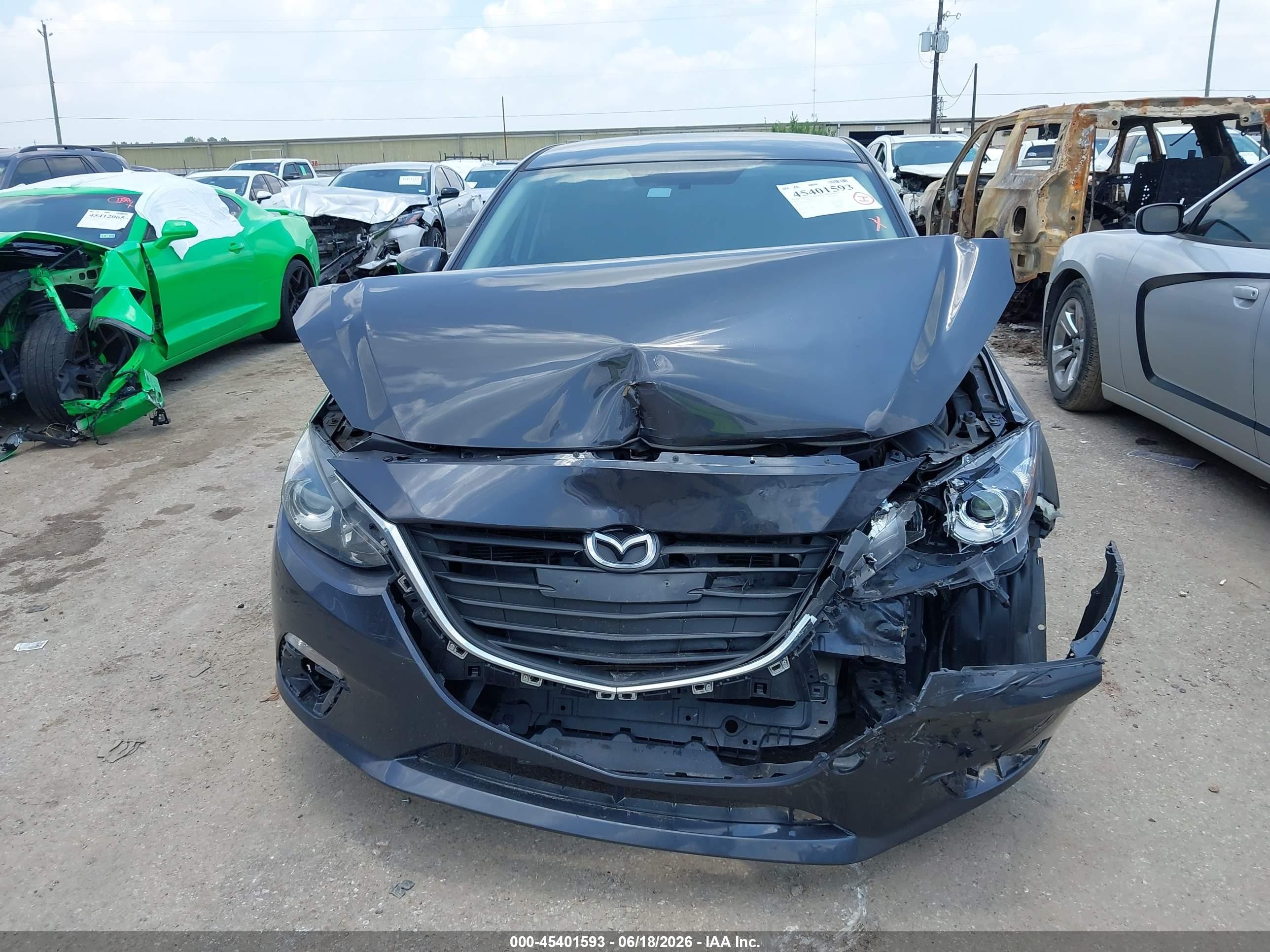 2015 Mazda Mazda3 I Sport Gray vin: 3MZBM1U79FM143610