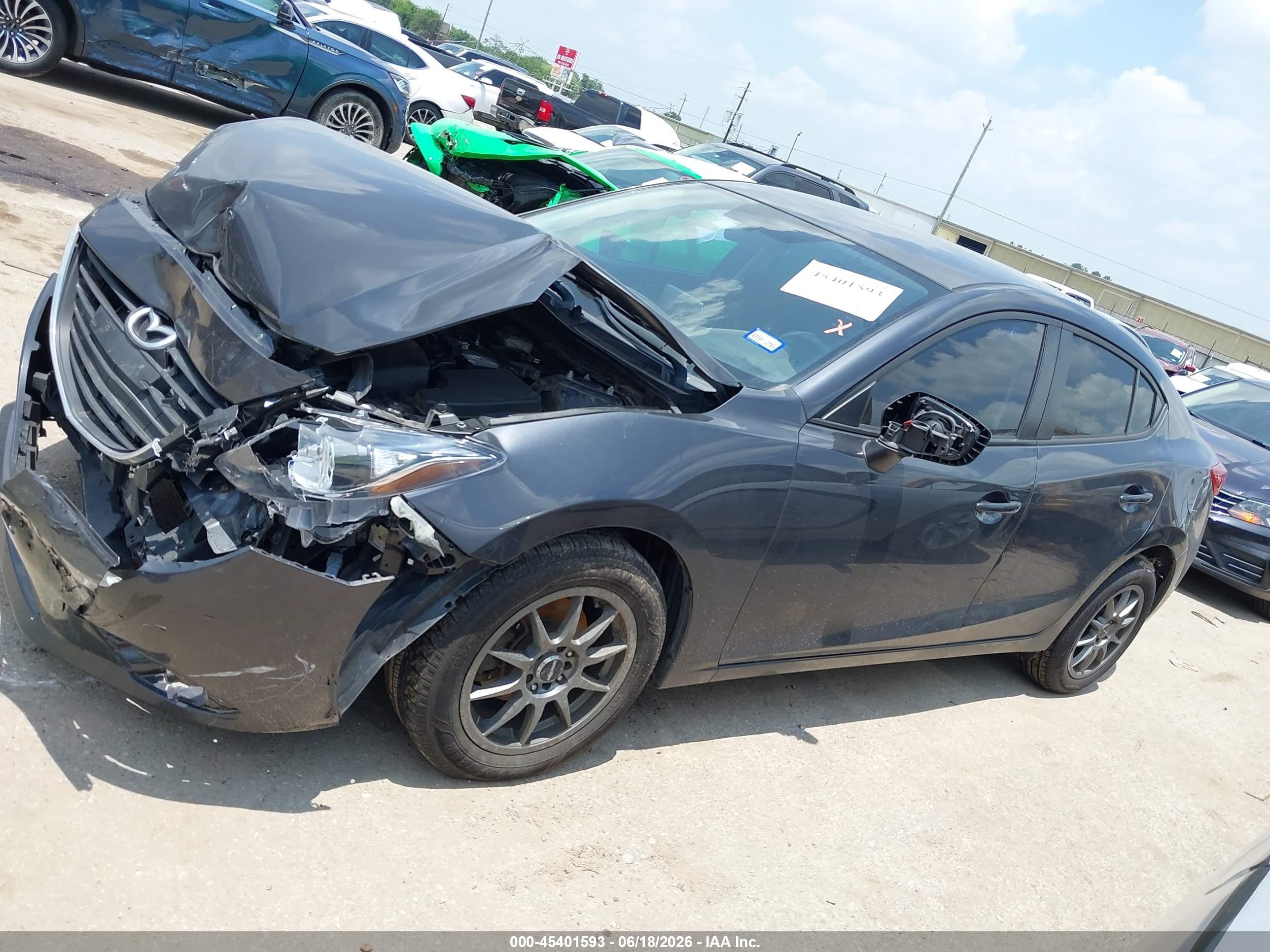 2015 Mazda Mazda3 I Sport Gray vin: 3MZBM1U79FM143610