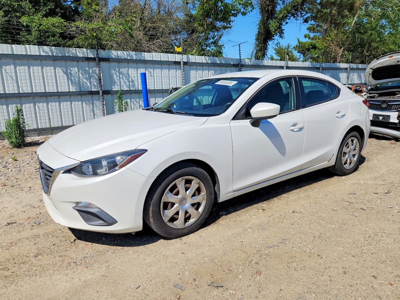 2015 Mazda 3 Sport White vin: 3MZBM1U79FM173643