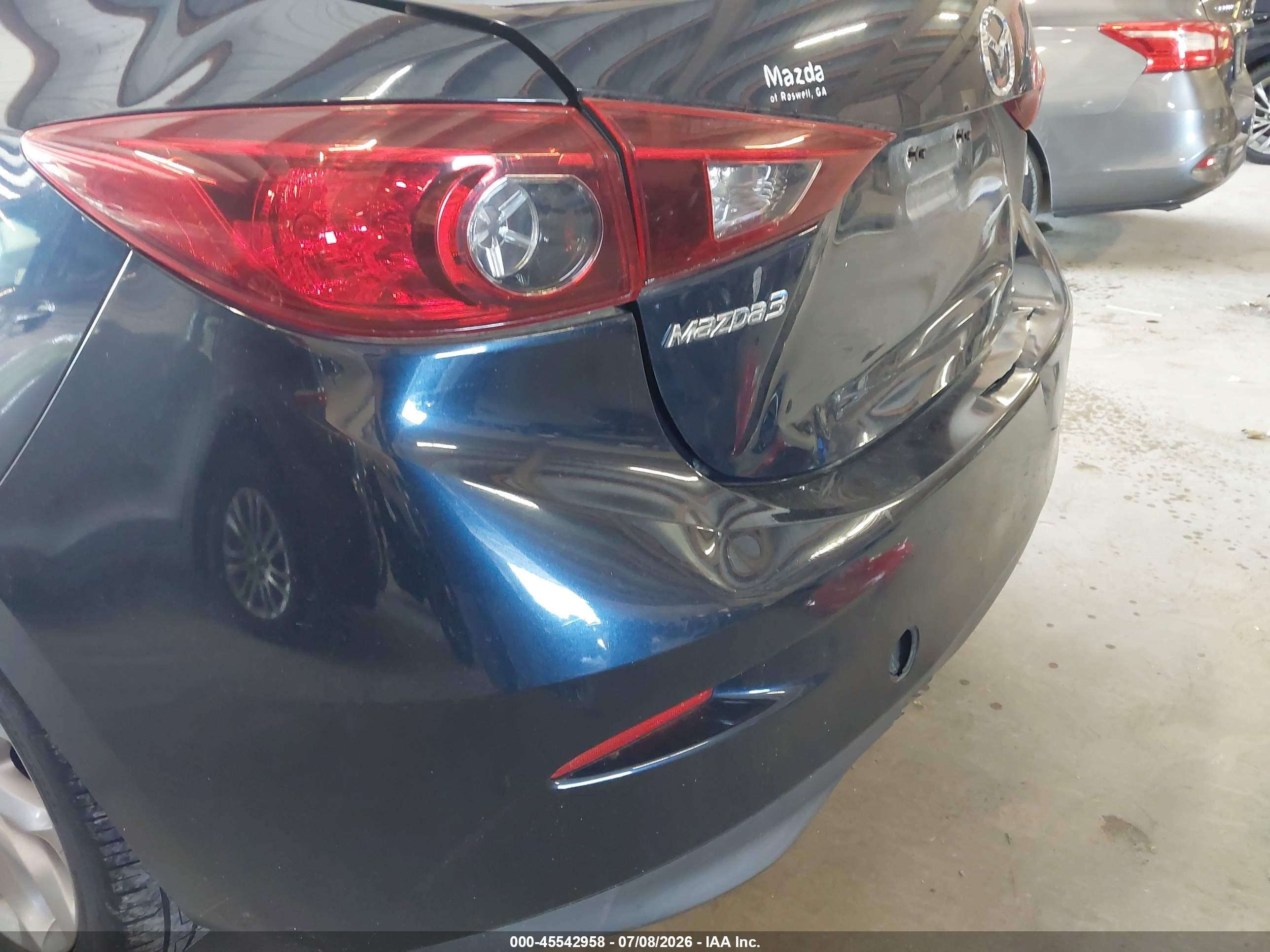 2014 Mazda Mazda3 I Sport Dark Blue vin: 3MZBM1U7XEM100618