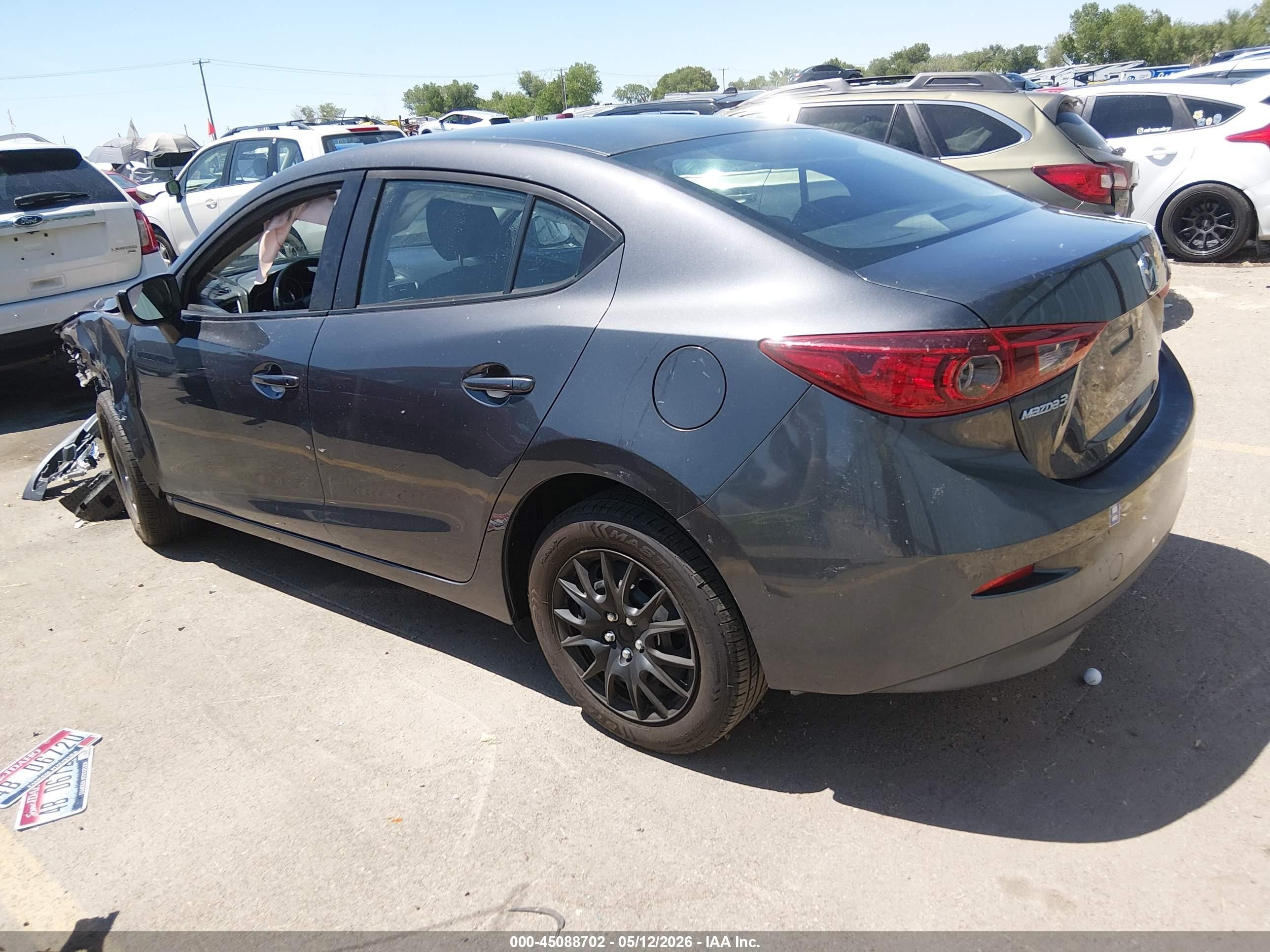 2014 Mazda Mazda3 I Sport Gray vin: 3MZBM1U7XEM107648