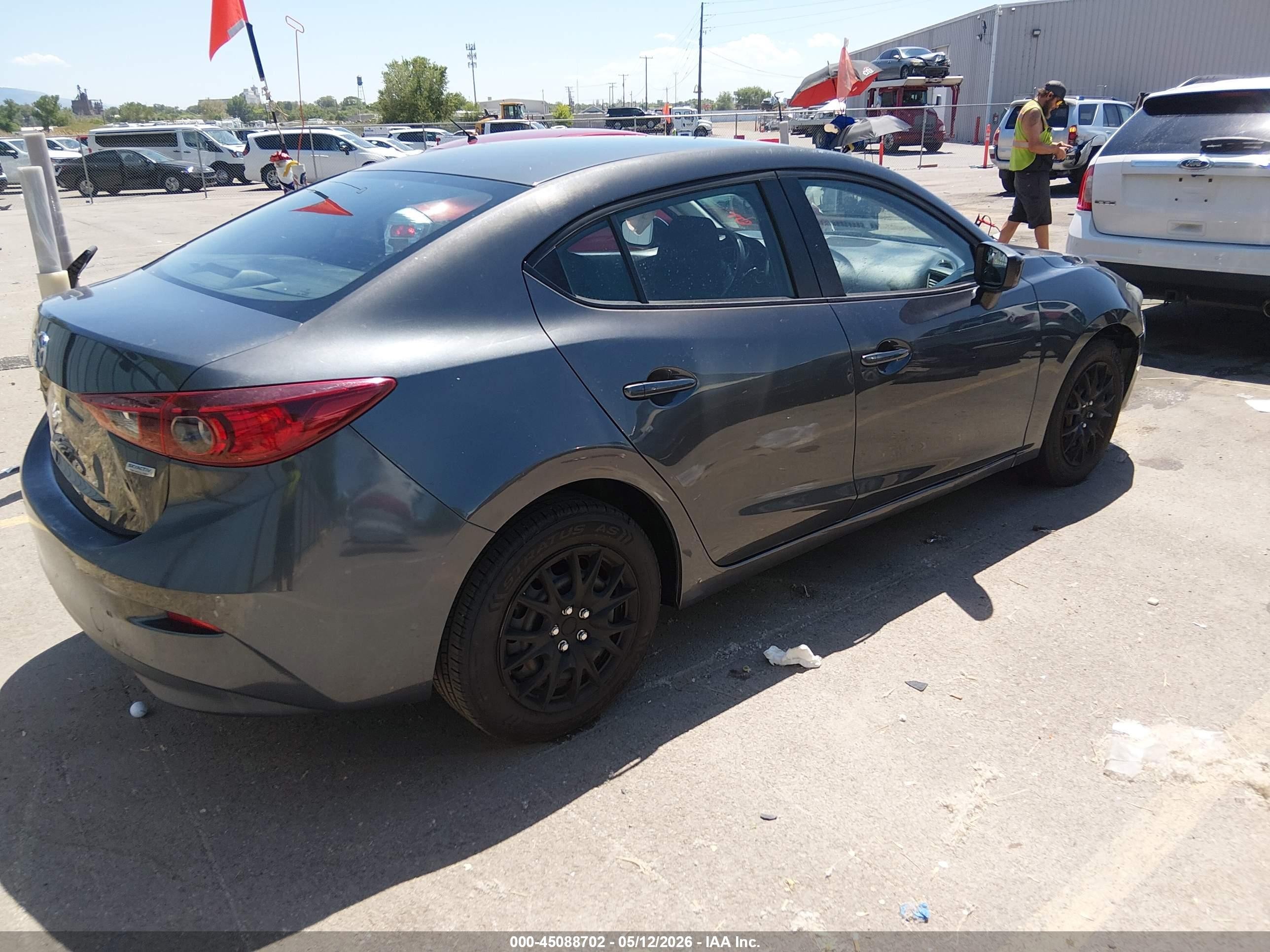 2014 Mazda Mazda3 I Sport Gray vin: 3MZBM1U7XEM107648